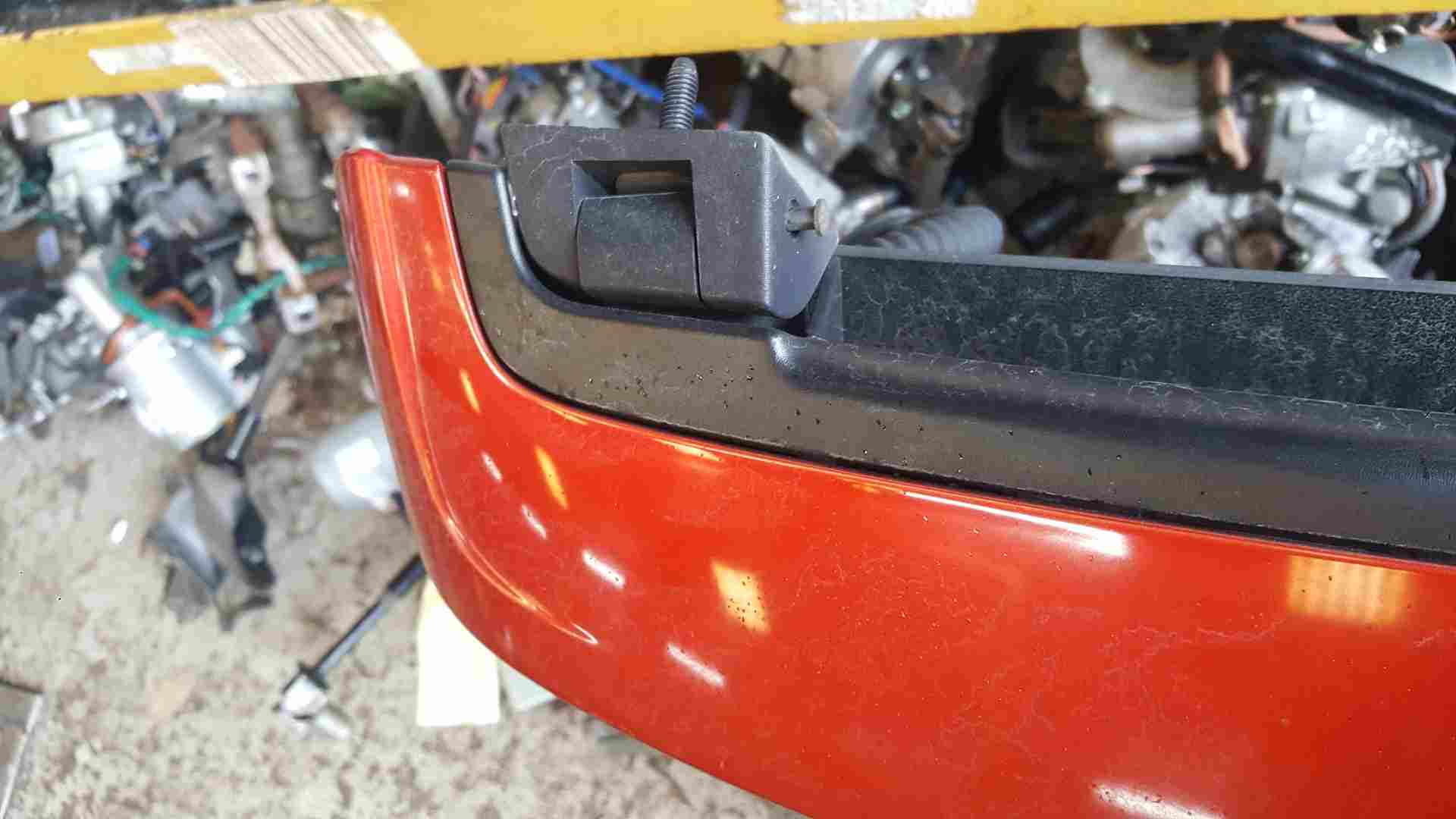 Thumb 7 Renault Twingo 2014-2017 Rear Tailgate Glass RED Spoiler Tennp