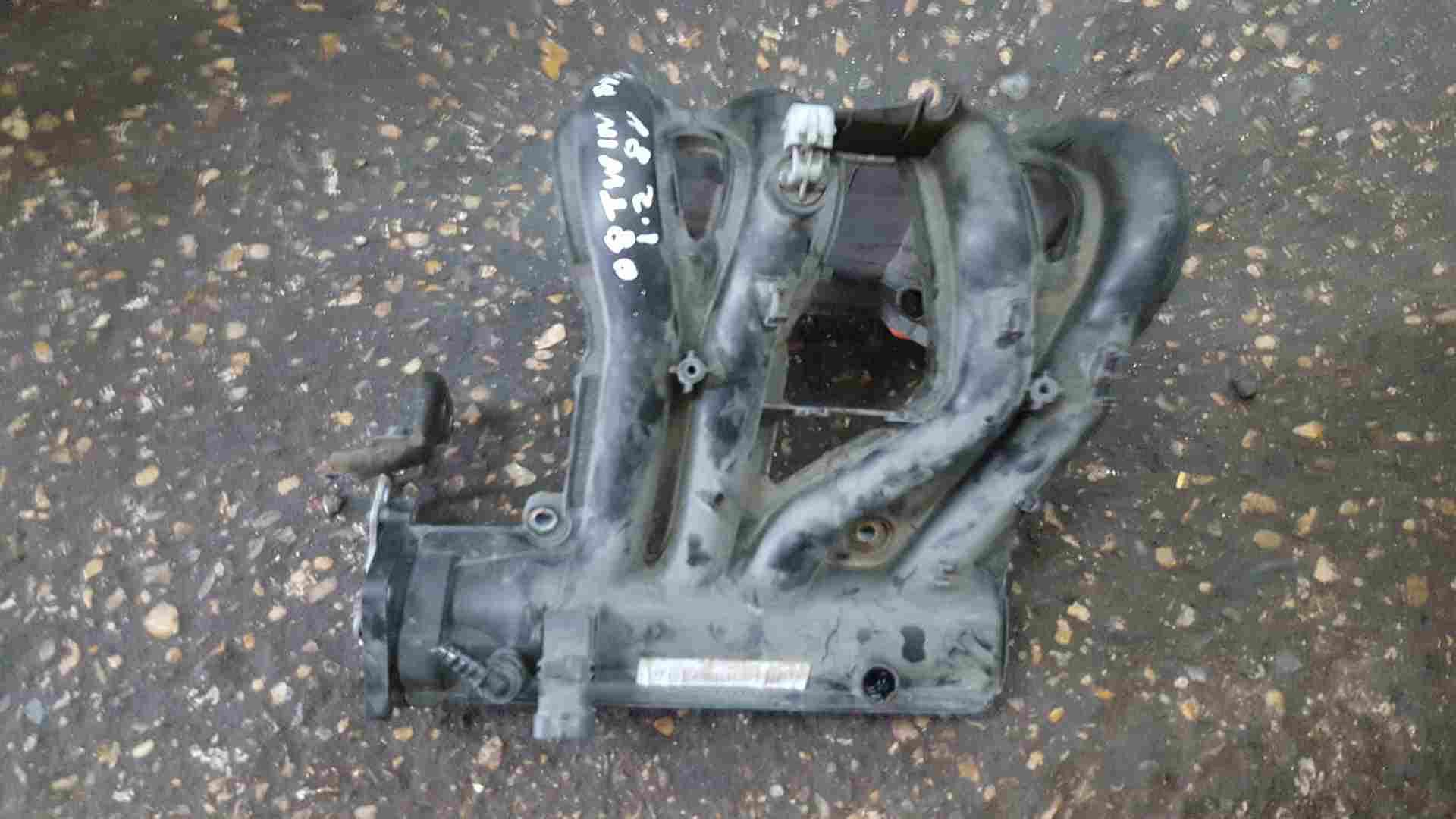 Thumb 2 Renault Twingo MK2 2007-2011 1.2 8V Inlet Manifold Mani 8200973746