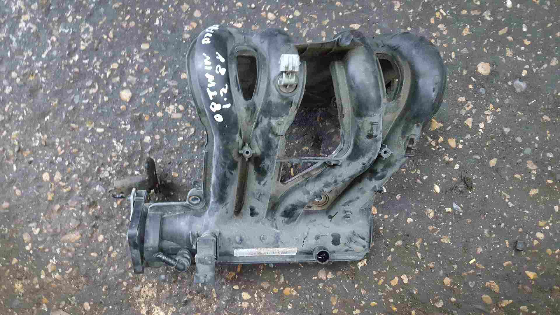 Renault Twingo MK2 2007-2011 1.2 8V Inlet Manifold Mani 8200973746