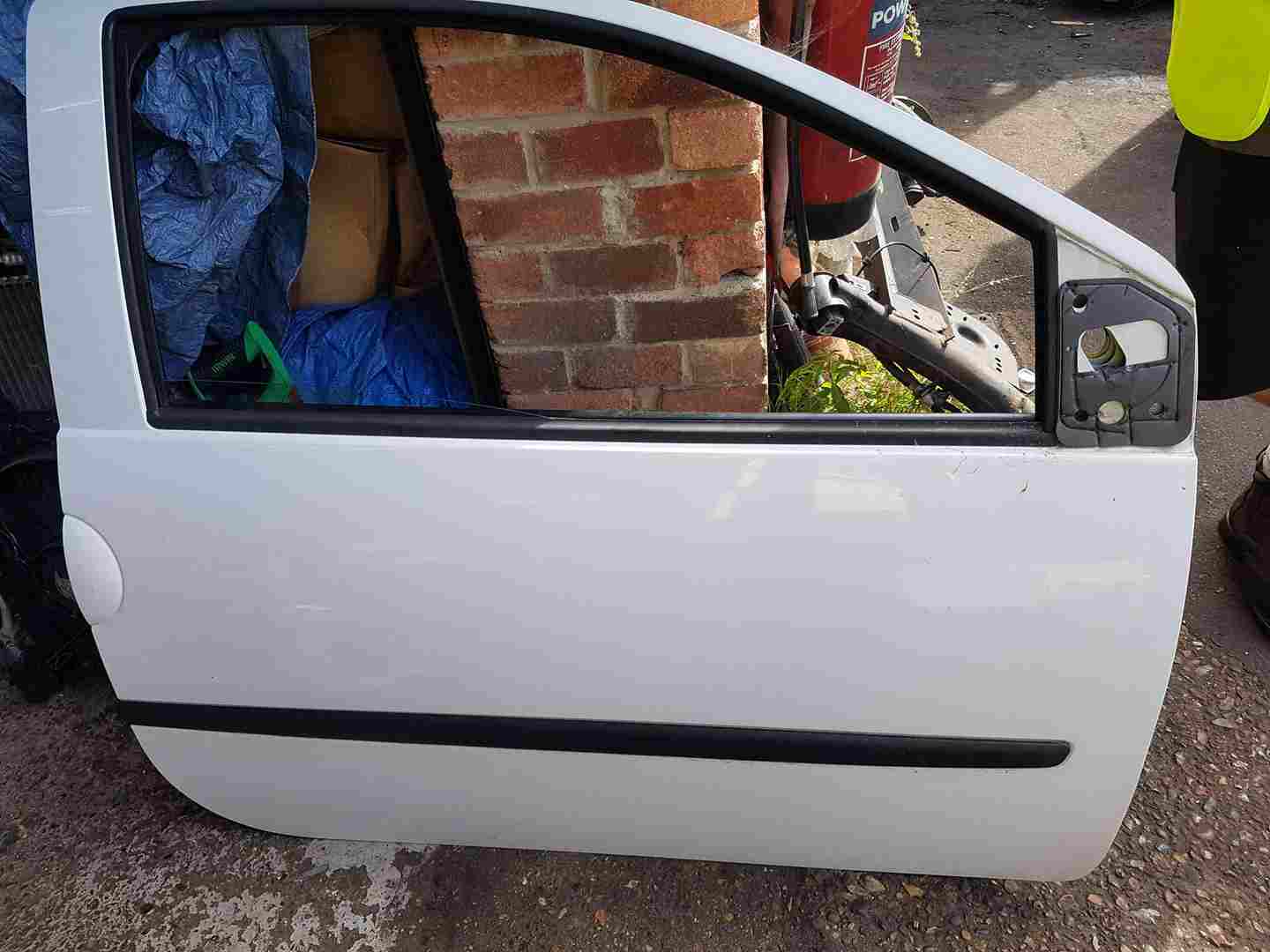 Thumb 2 Renault Twingo MK2 2007-2011 Driver OSF Os Door Ov369 3dr