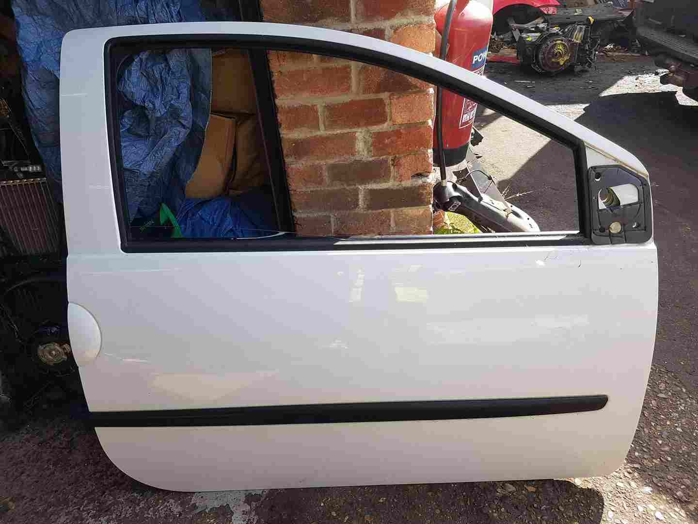 Thumb 6 Renault Twingo MK2 2007-2011 Driver OSF Os Door Ov369 3dr