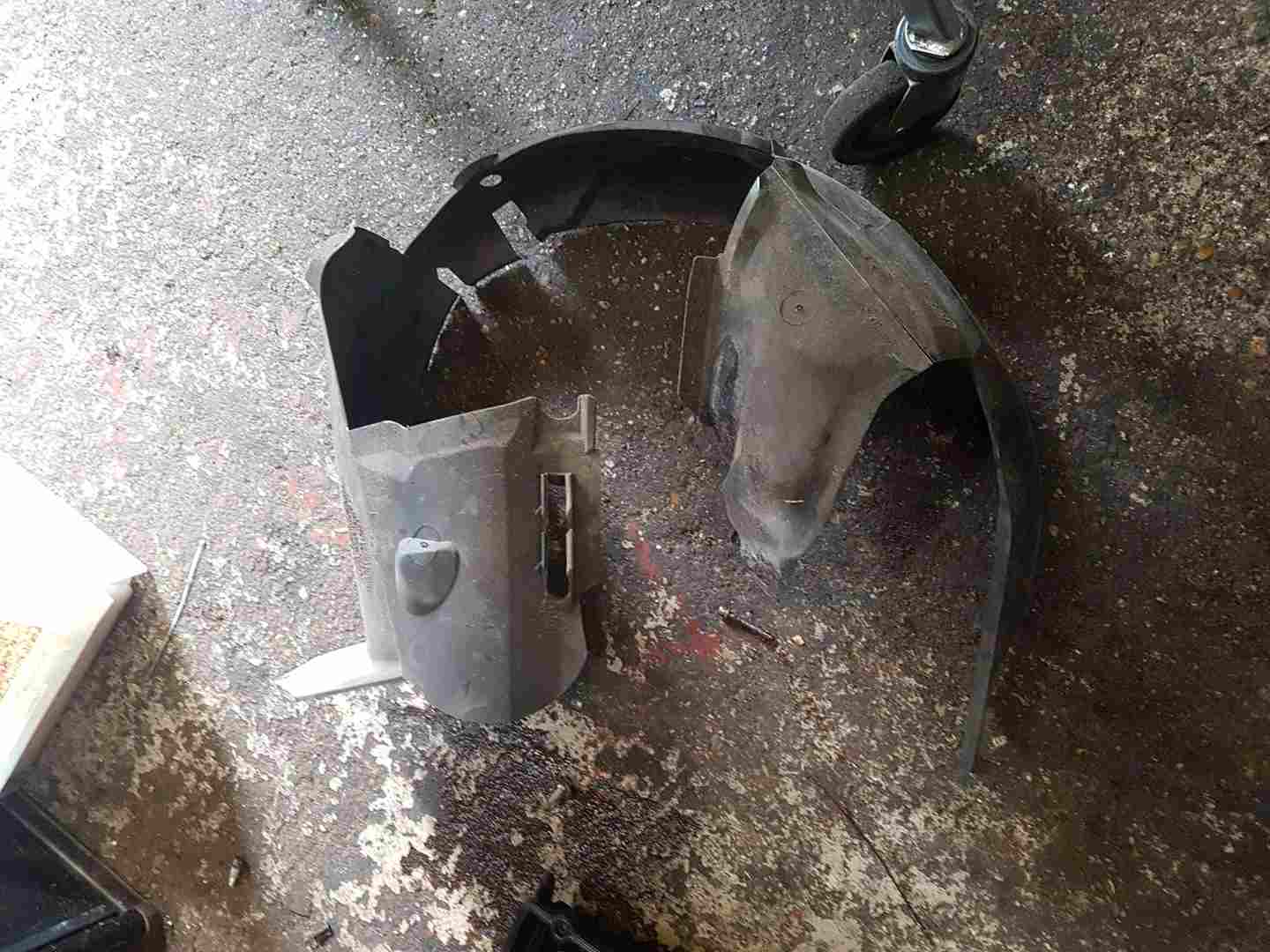 Renault Twingo MK2 2007-2011 Drivers OSF Front Arch Liner Dirt Guard