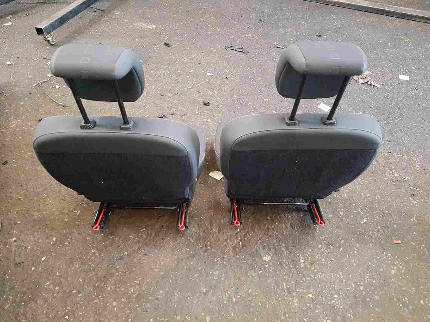 Thumb 6 Renault Twingo MK2 2007-2011 Interior Chairs Seats Rear 3 Door REAR