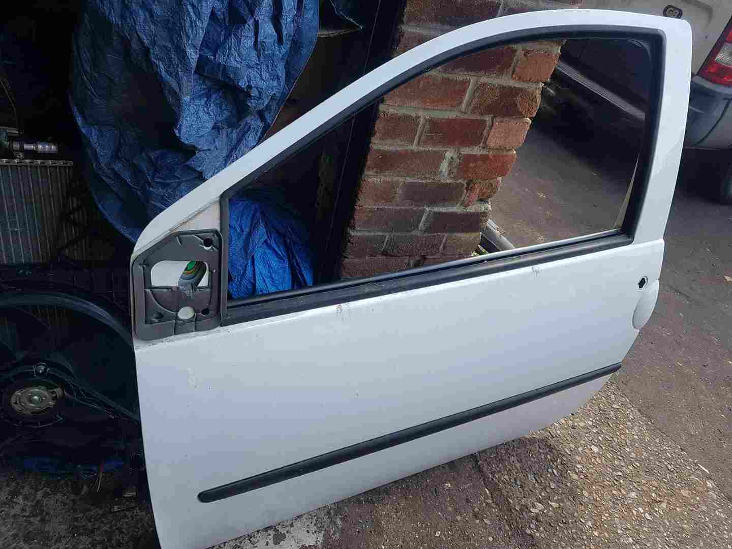 Thumb 3 Renault Twingo MK2 2007-2011 Passenger NSF Ns Door Ov369 3dr