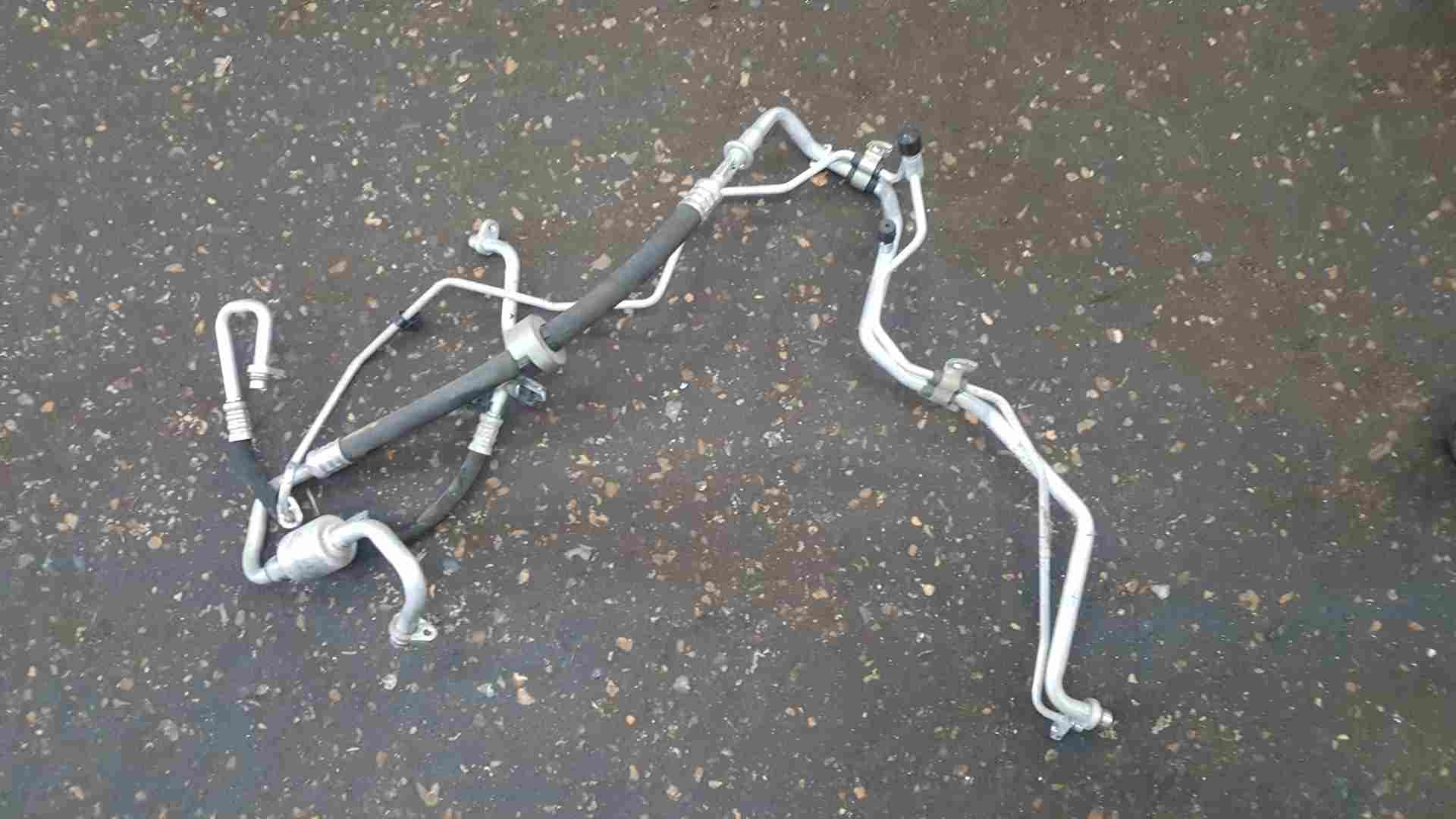 Thumb 6 Renault Twingo MK2 2011-2014 1.2 16V Aircon Pipes Complete SET D4F722 8200456582