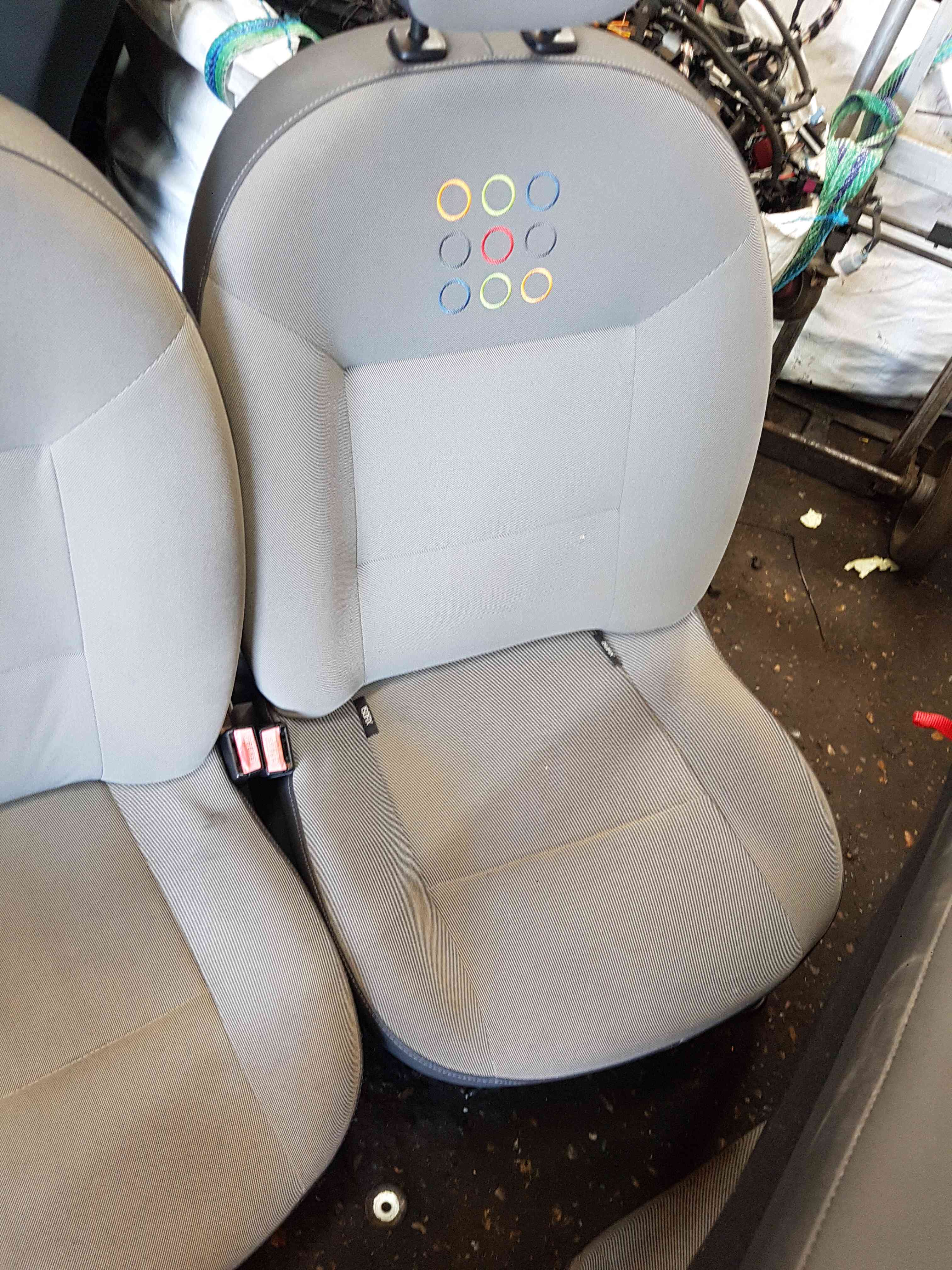 Thumb 6 Renault Twingo MK2 2011-2014 Interior SET Chairs Seats Rear 3 Door