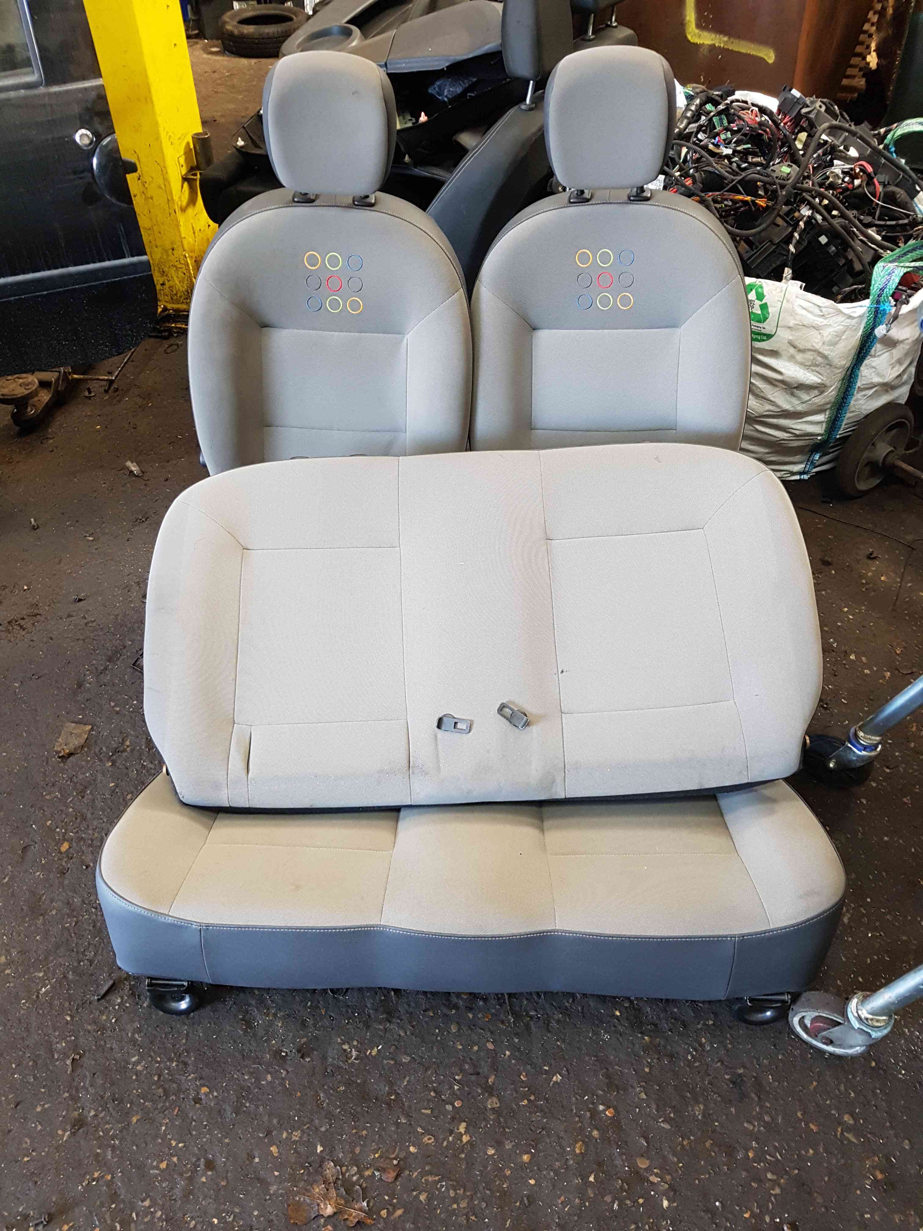 Thumb 2 Renault Twingo MK2 2011-2014 Interior SET Chairs Seats Rear 3 Door