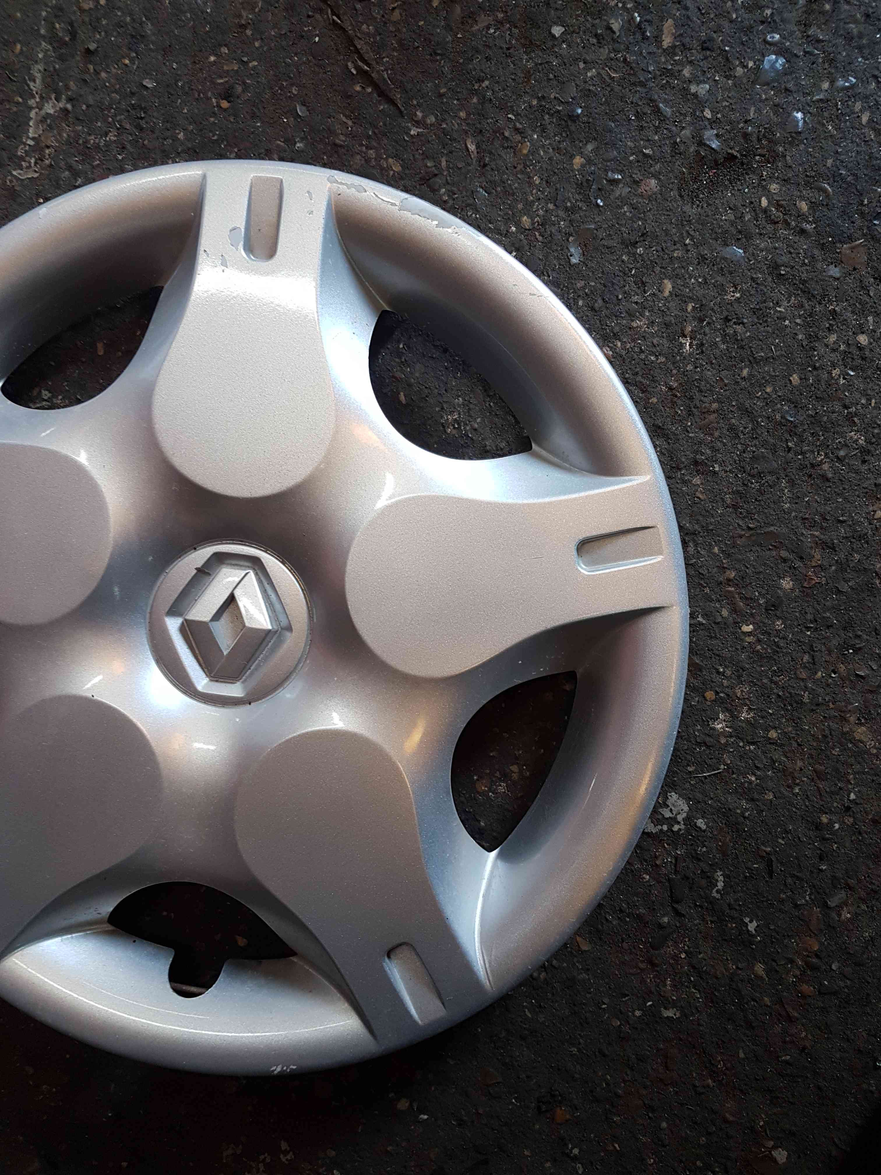 Thumb 3 Renault Twingo MK2 2011-2014 Steel Wheel HUB Cap Trim Cover 8200463064