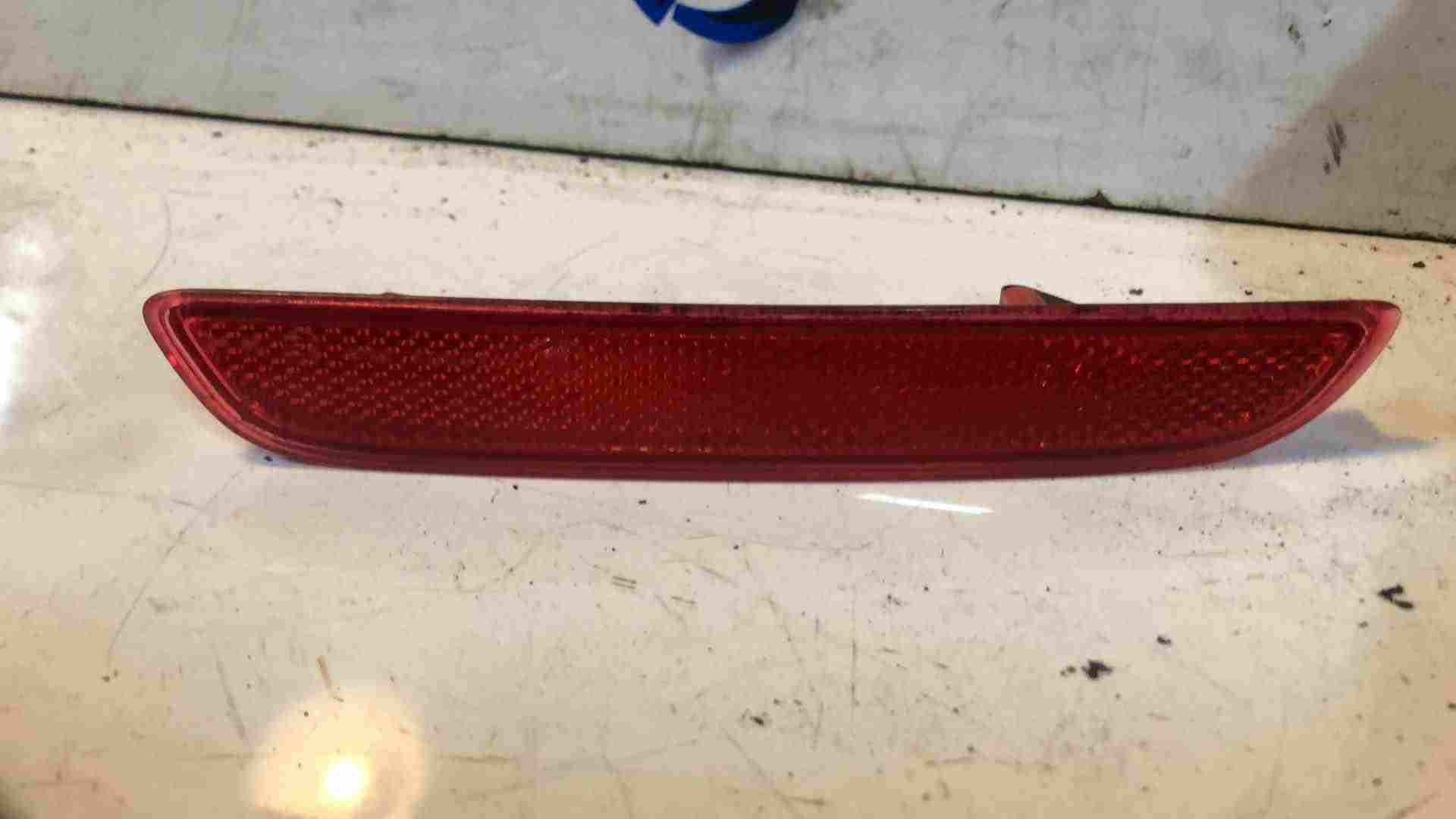 Thumb 2 Renault Twingo MK3 2014-2017 Drivers OSR Rear Bumper Reflector Light