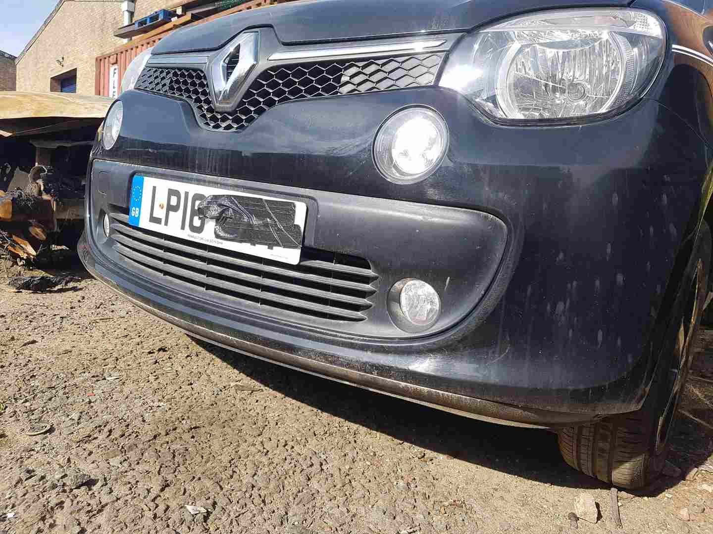 Thumb 5 Renault Twingo MK3 2014-2017 Front Bumper Black Tegne   Bumper Lights
