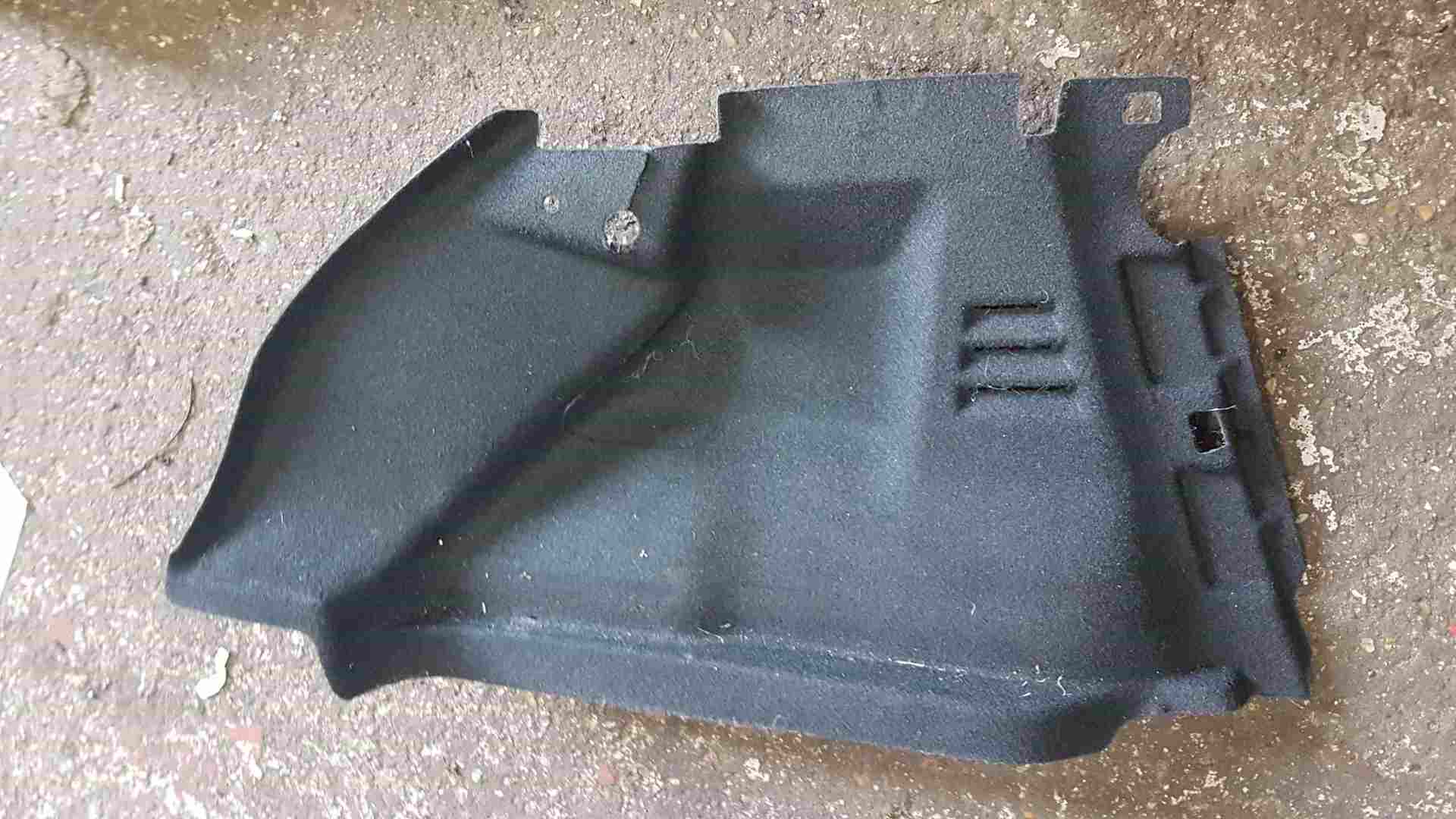 Renault Twingo MK3 2014-2017 NSR Rear Boot Tailgate Carpet 849518486R