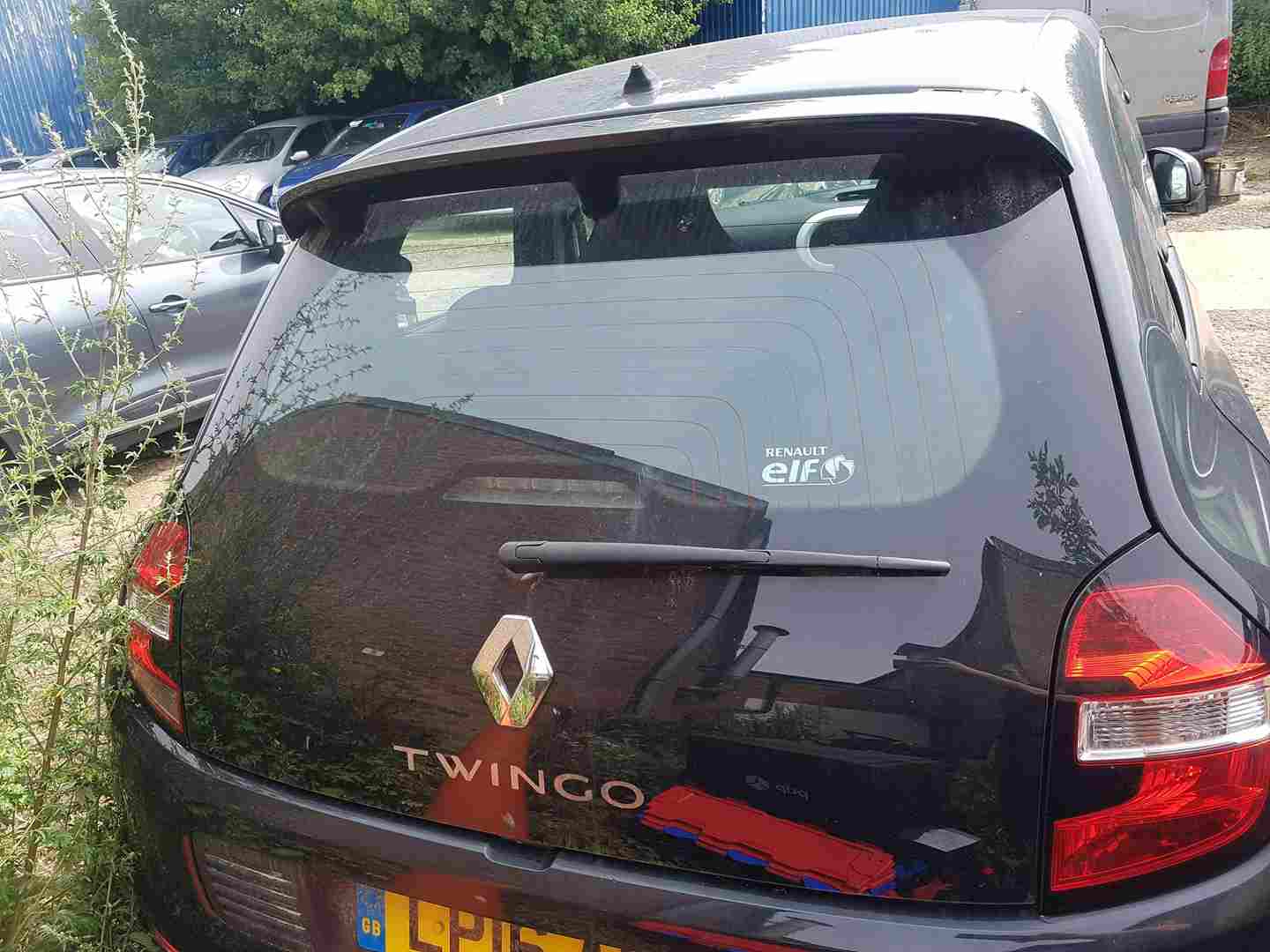 Renault Twingo MK3 2014-2017 Rear Tailgate Boot Tegne + Spoiler