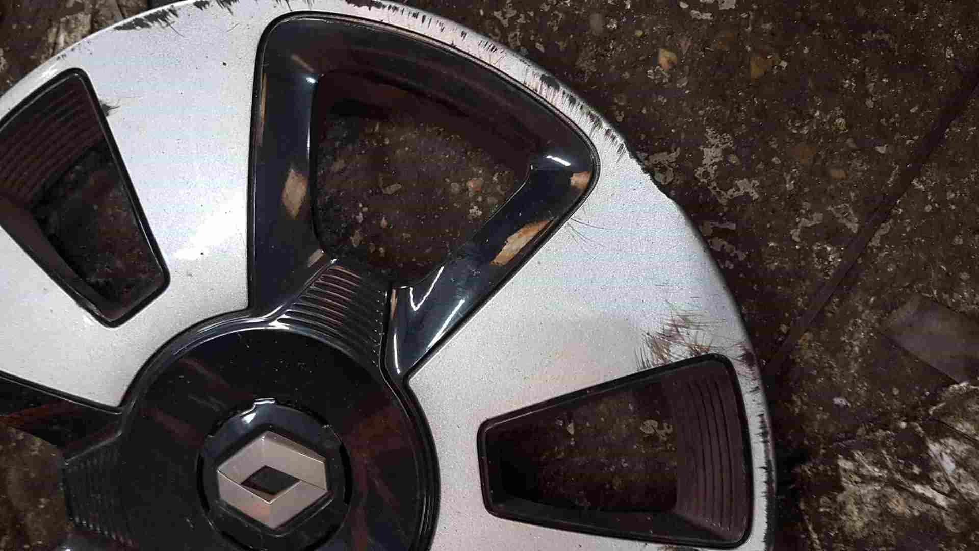 Thumb 4 Renault Twingo MK3 2014-2017 Steel Wheel HUB  CAP Trim Cover 15inch 403152924R
