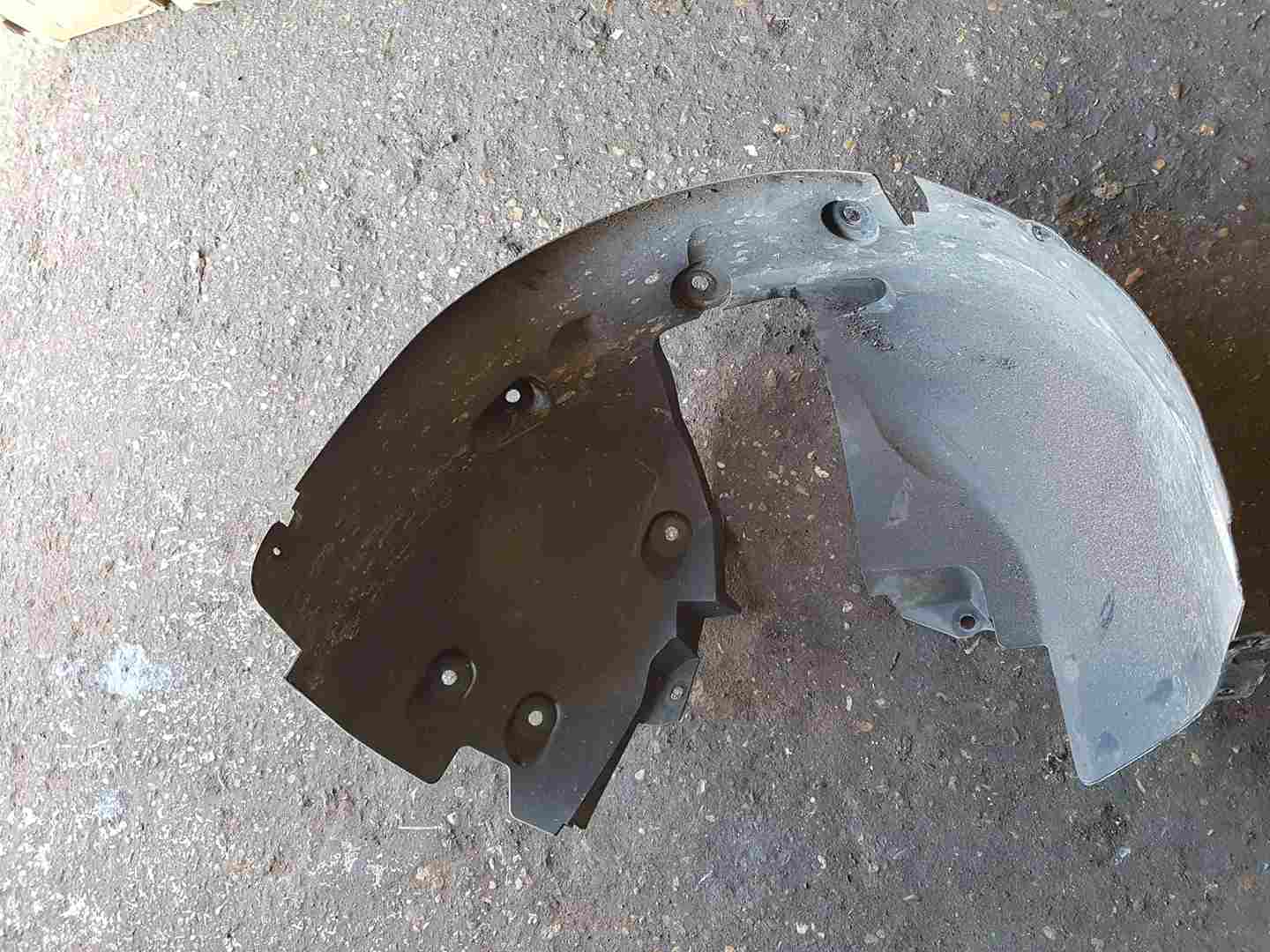 Renault Twingo Rs 2014-2017 Drivers OSF Front Arch Liner Dirt Guard