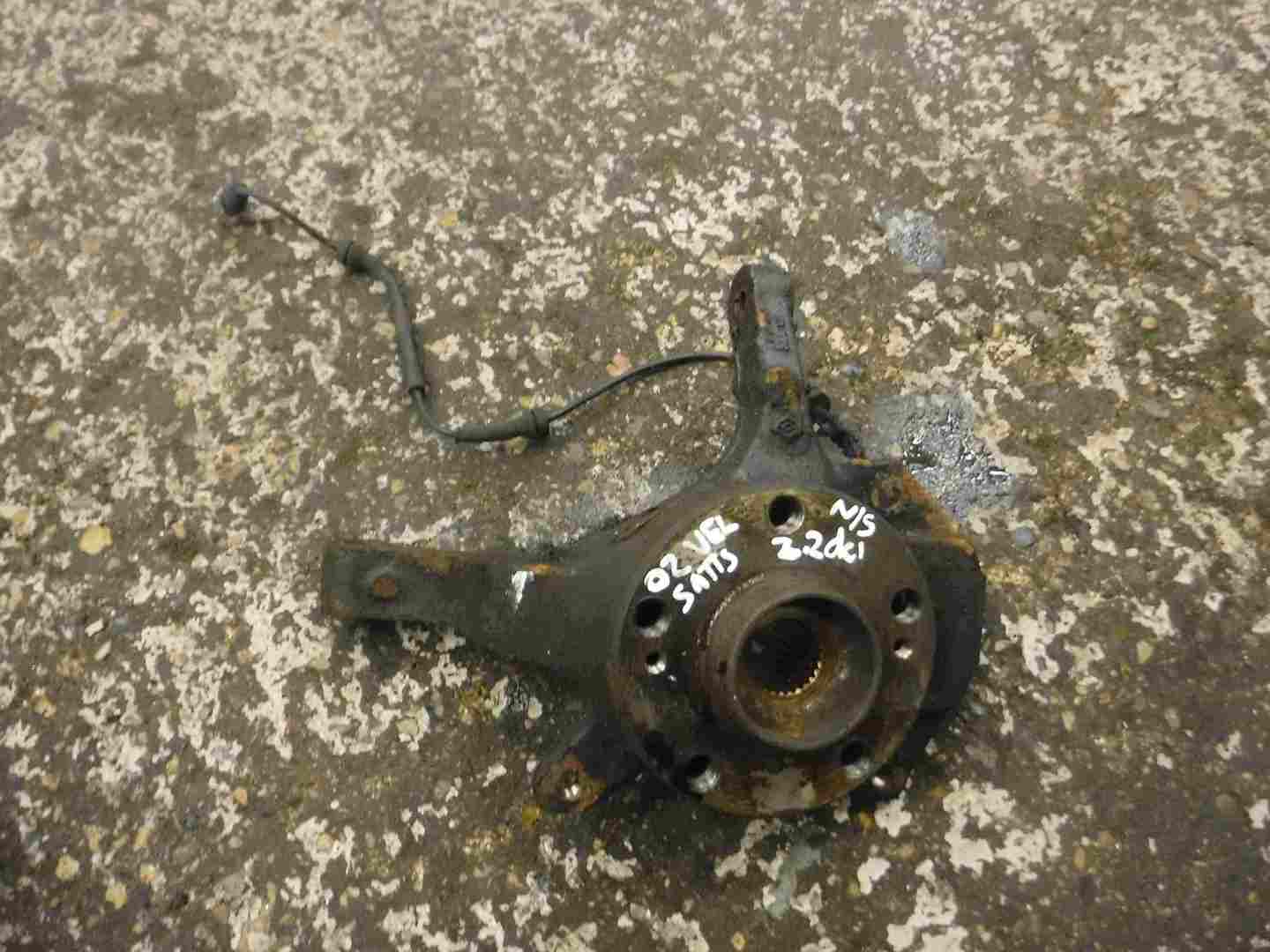 Renault Vel Satis 2002-2005 2.2 dCi Passenger NSF Front Wheel Hub + ABS Sensor