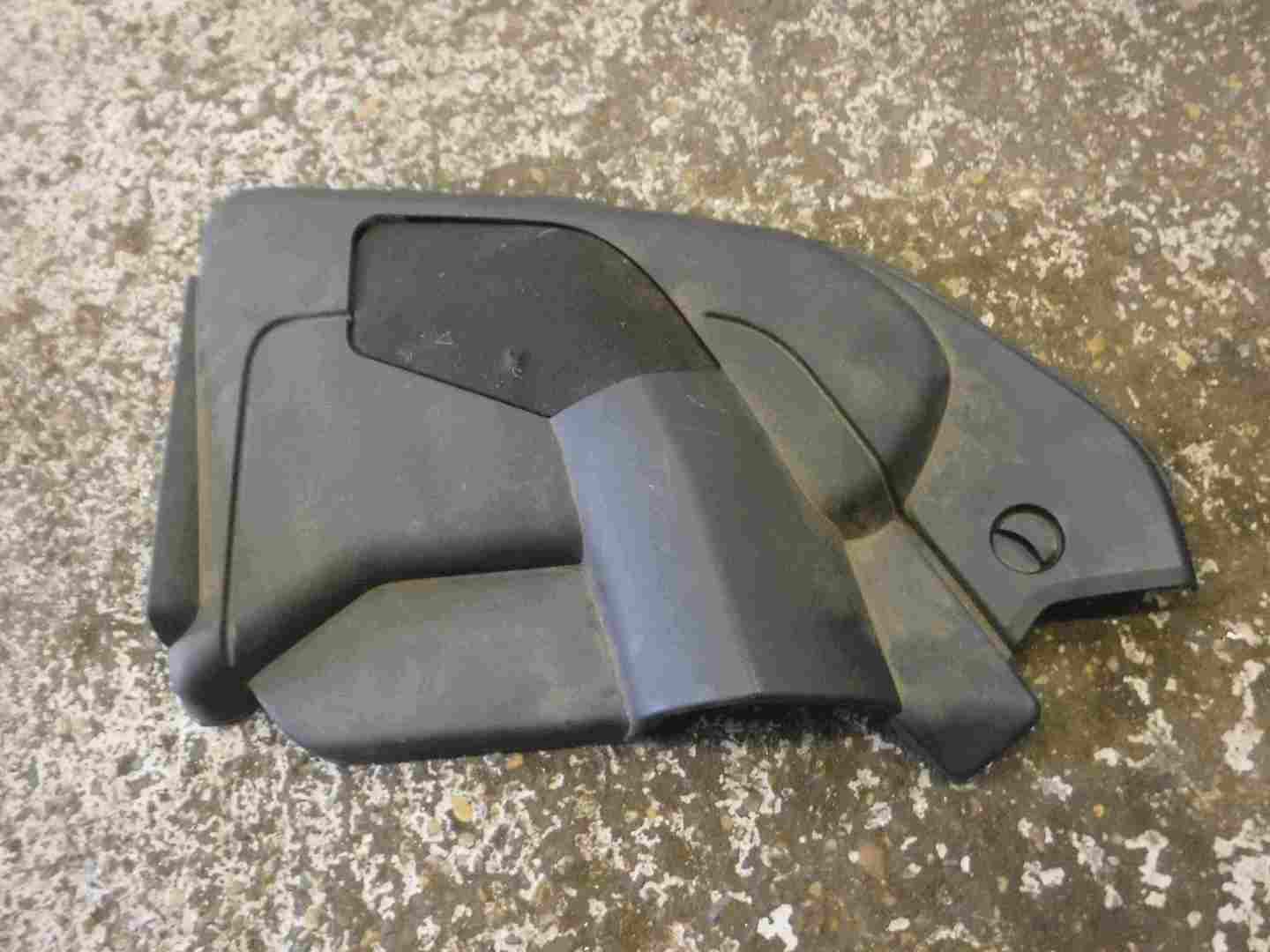 Renault Vel Satis 2002-2005 3.0 dCi Engine Plastic Cover