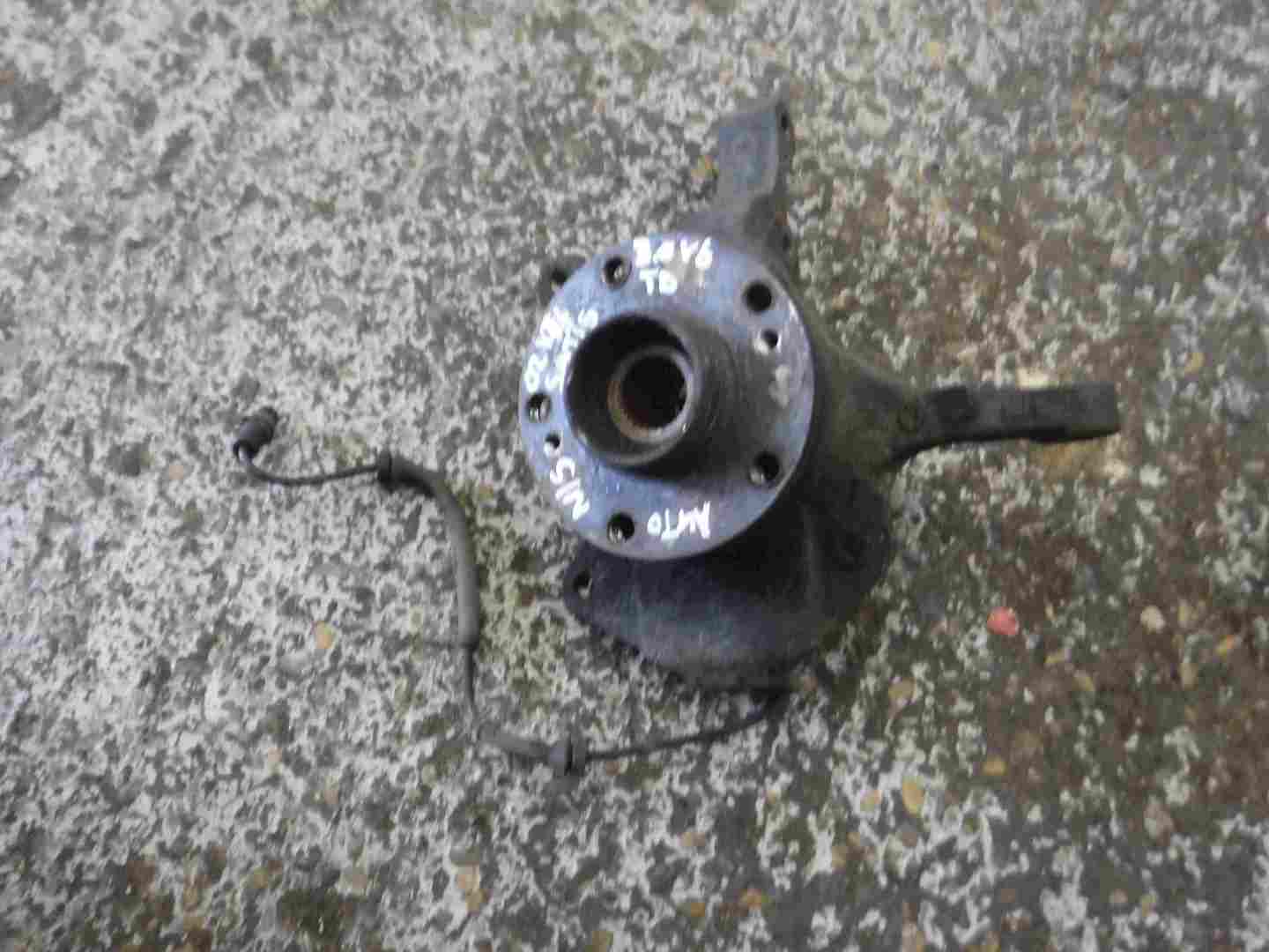 Renault Vel Satis 2002-2005 3.0 dCi Passenger NS Wheel Hub Auto