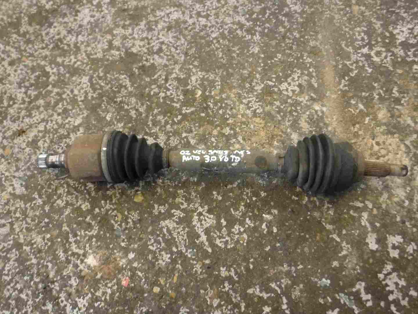 Renault Vel Satis 2002-2005 3.0 dCi V6 Passenger NSF Front Driveshaft Auto