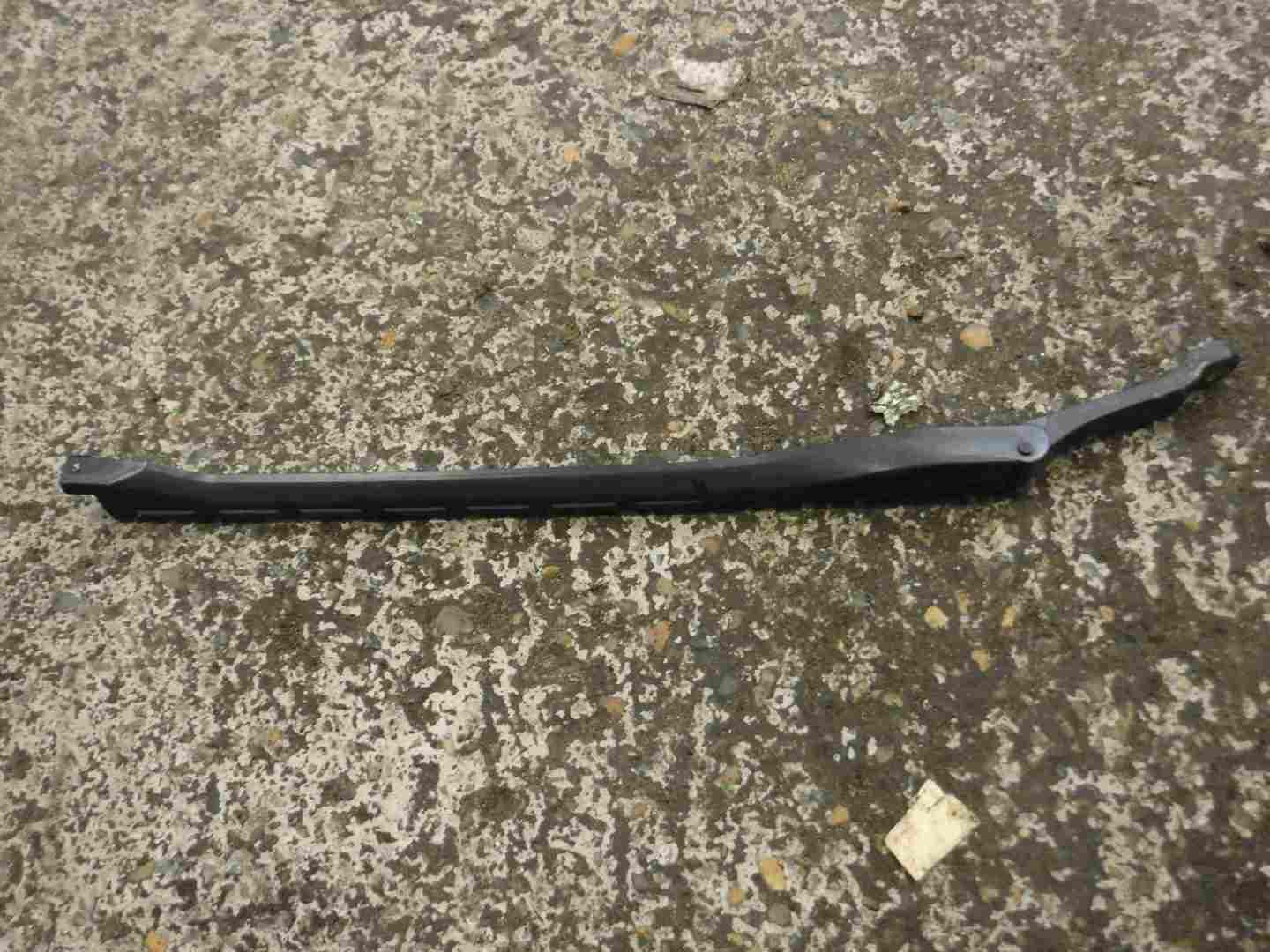 Renault Vel Satis 2002-2005 Drivers OS Windscreen Wiper Arm