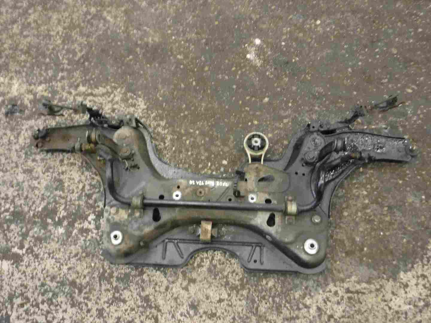 Renault Vel Satis 2002-2005 Front Subframe Cradle Wishbones