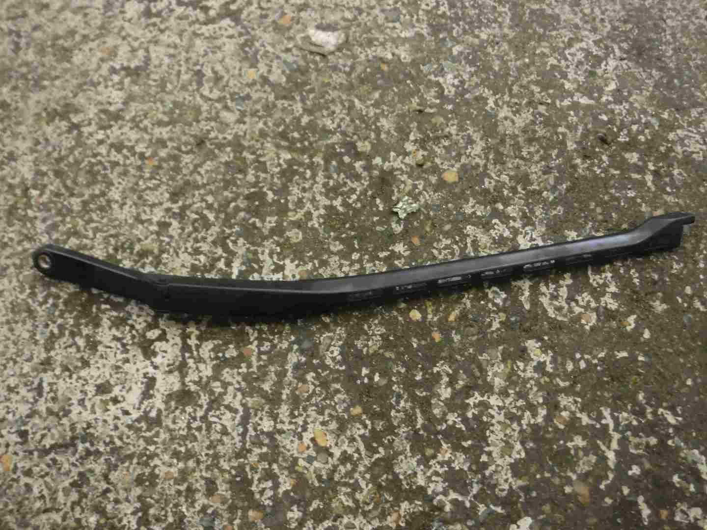 Renault Vel Satis 2002-2005 Passenger NS Windscreen Wiper Arm