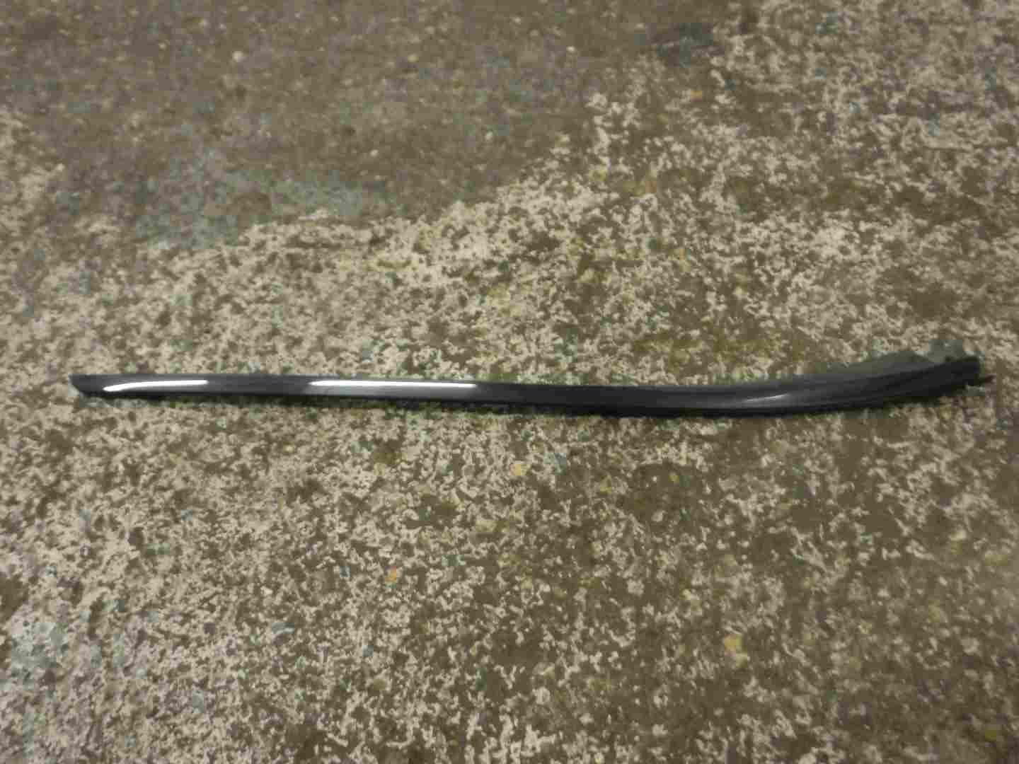 Renault Vel Satis 2002-2005 Passenger NSF Front Windscreen Trim Moulding