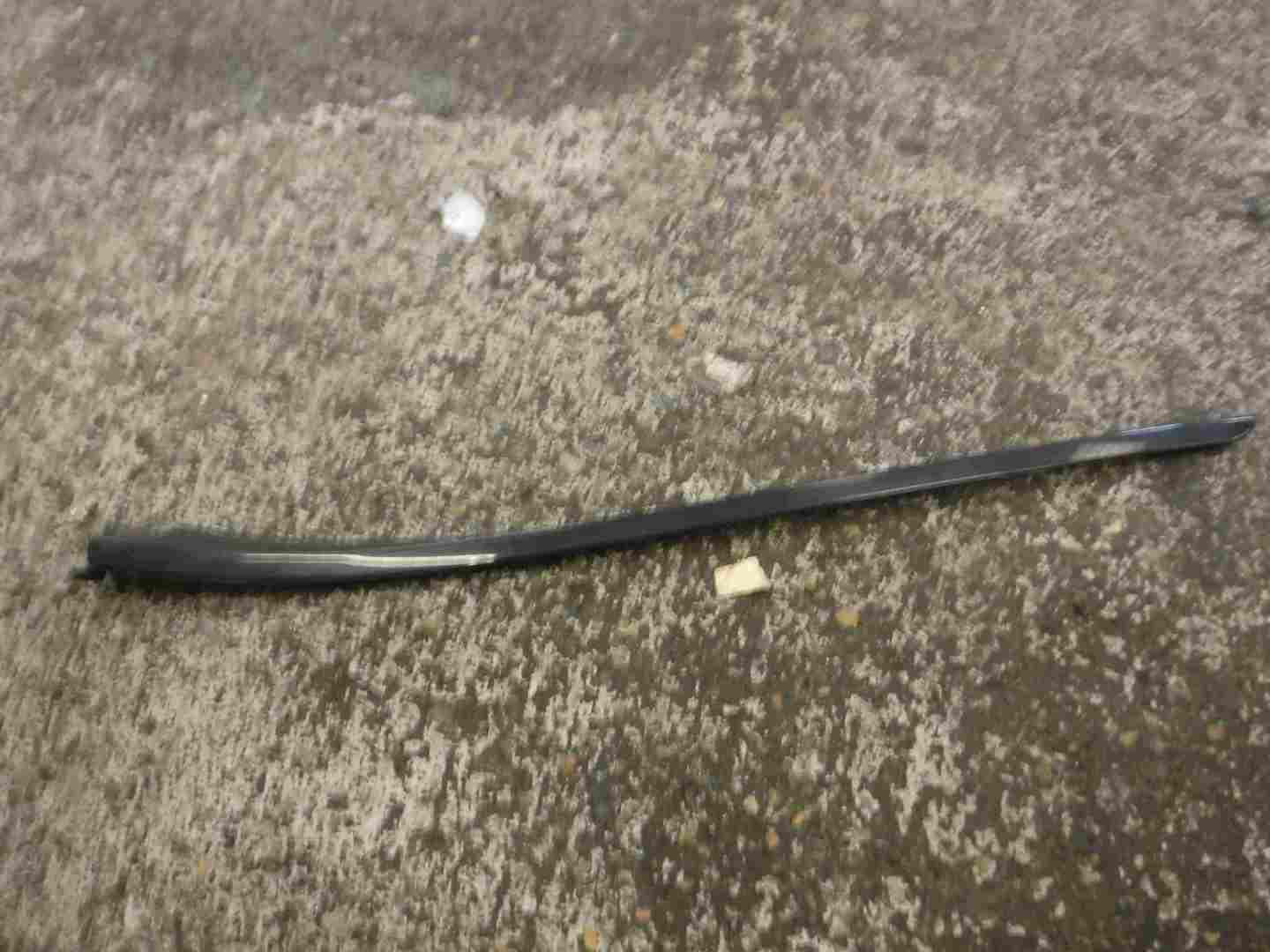 Renault Vel Satis 2002-2005 Passenger NSF Front Windscreen Trim