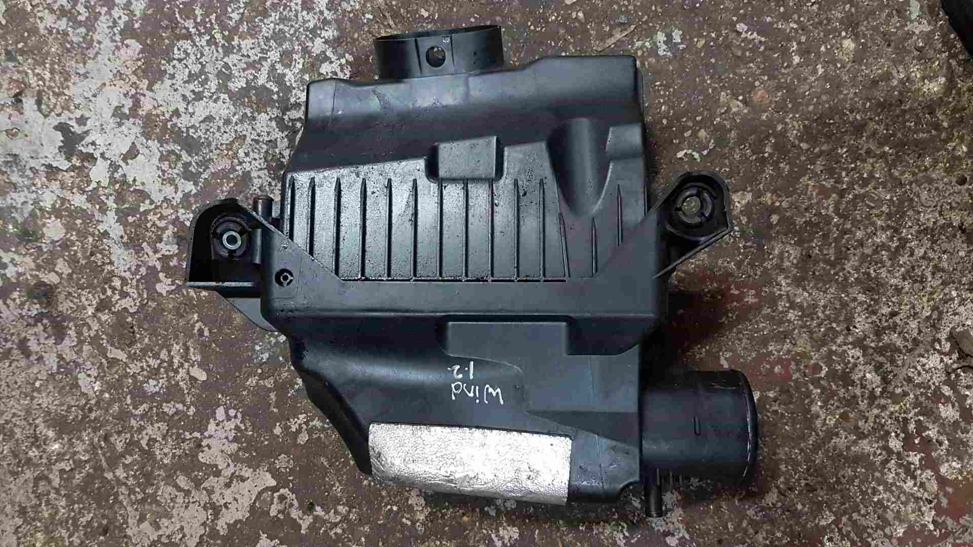Renault Wind 2010-2013 1.2 AIR Box Filter Housing 8200971507
