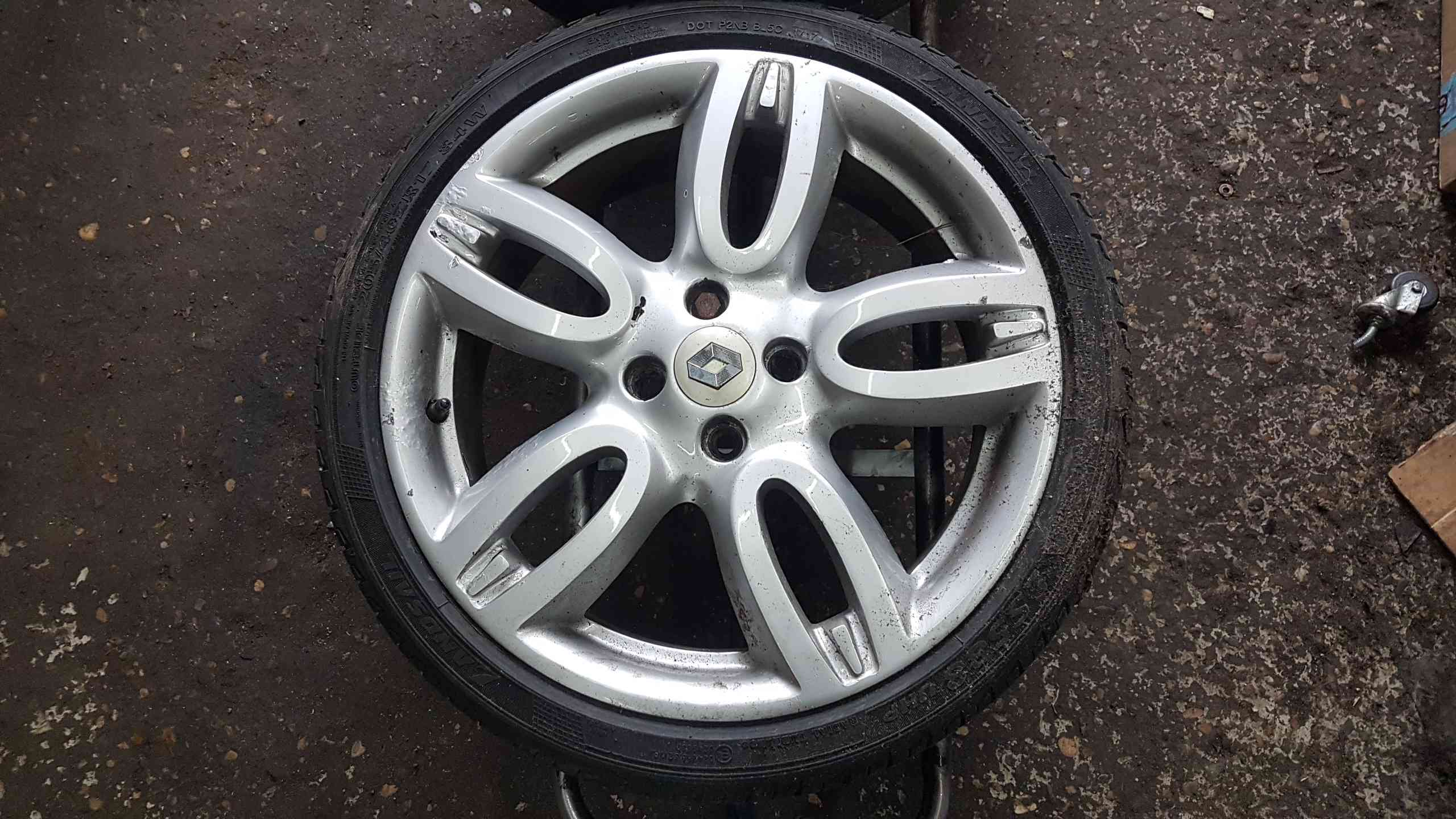 Renault Wind 2010-2013 Alloy Wheel Inch 3/5 403000076R 