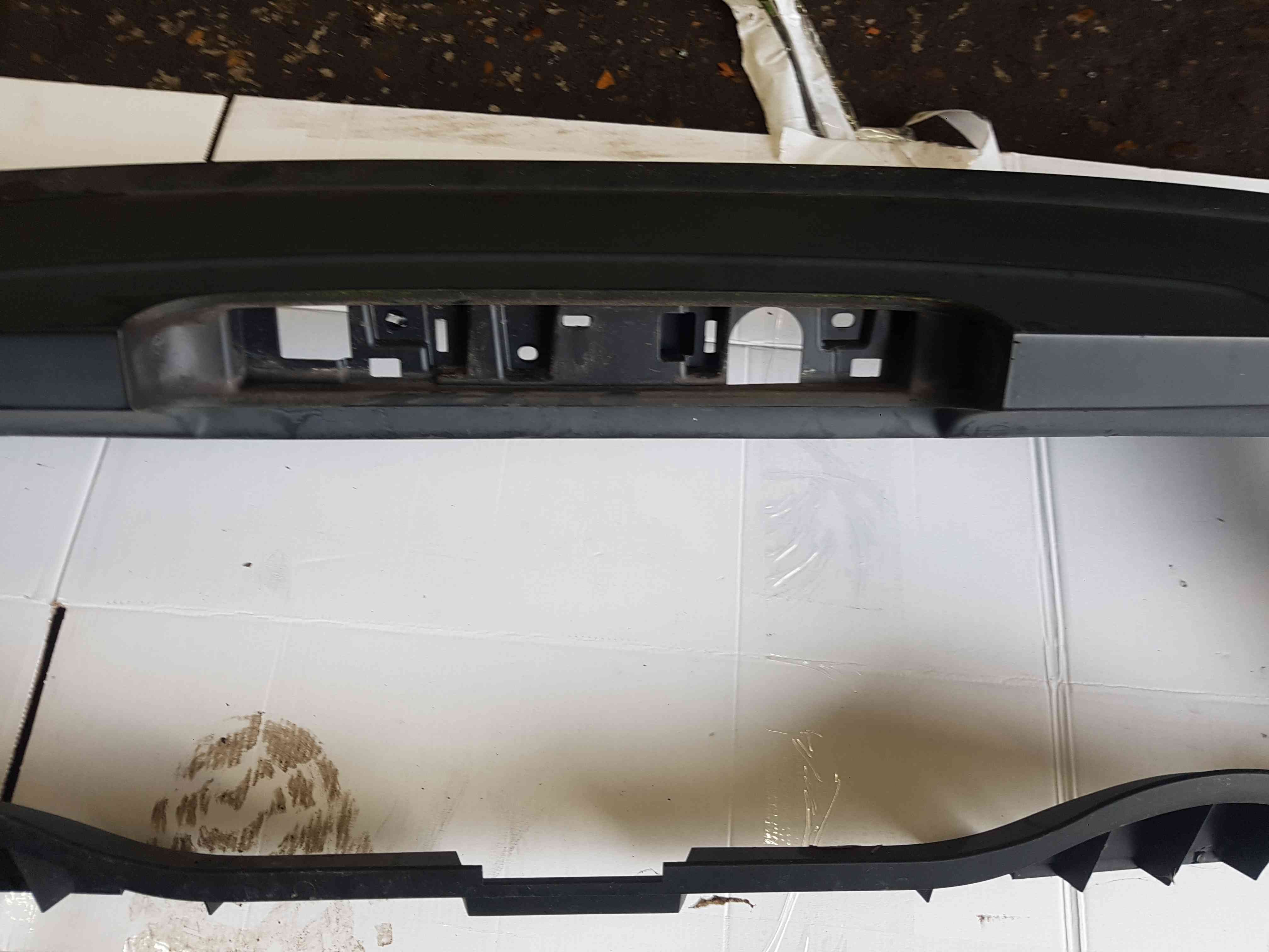 Thumb 4 Renault Wind 2010-2013 Break Light Rear TOP Spoiler Trim