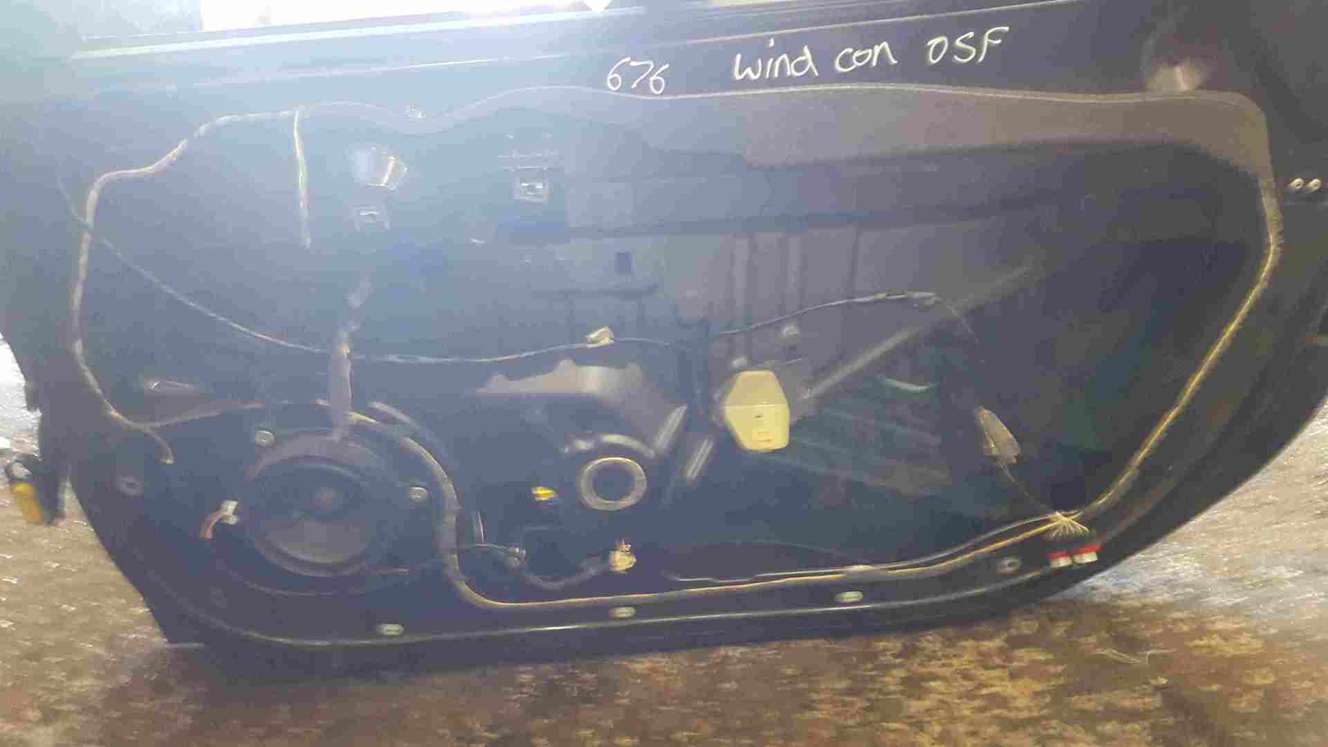Thumb 3 Renault Wind 2010-2013 Drivers OSF Front Door Black 676