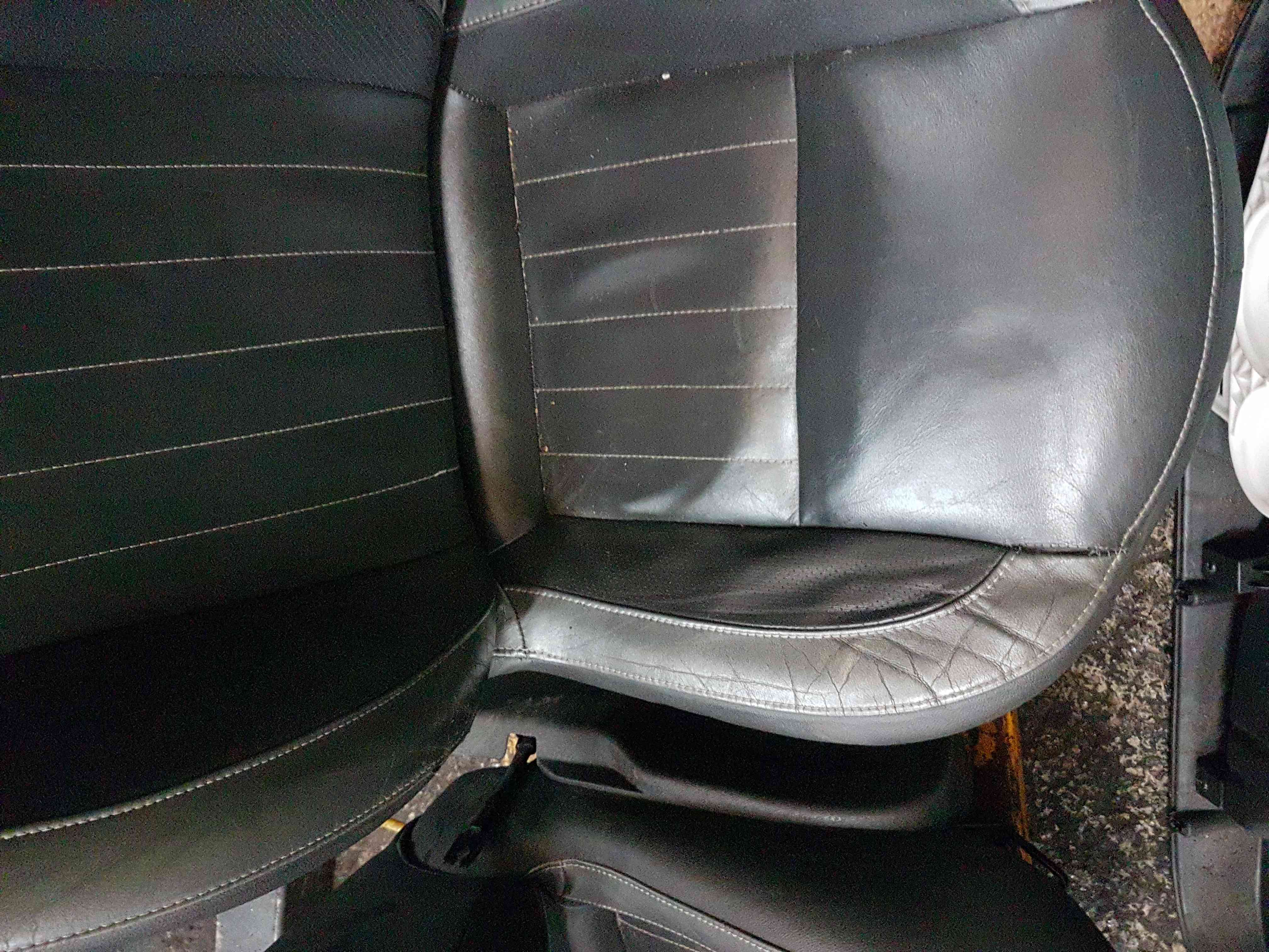 Thumb 7 Renault Wind 2010-2013 Drivers Passenger NSF Osf Front Seats Chair Leather 