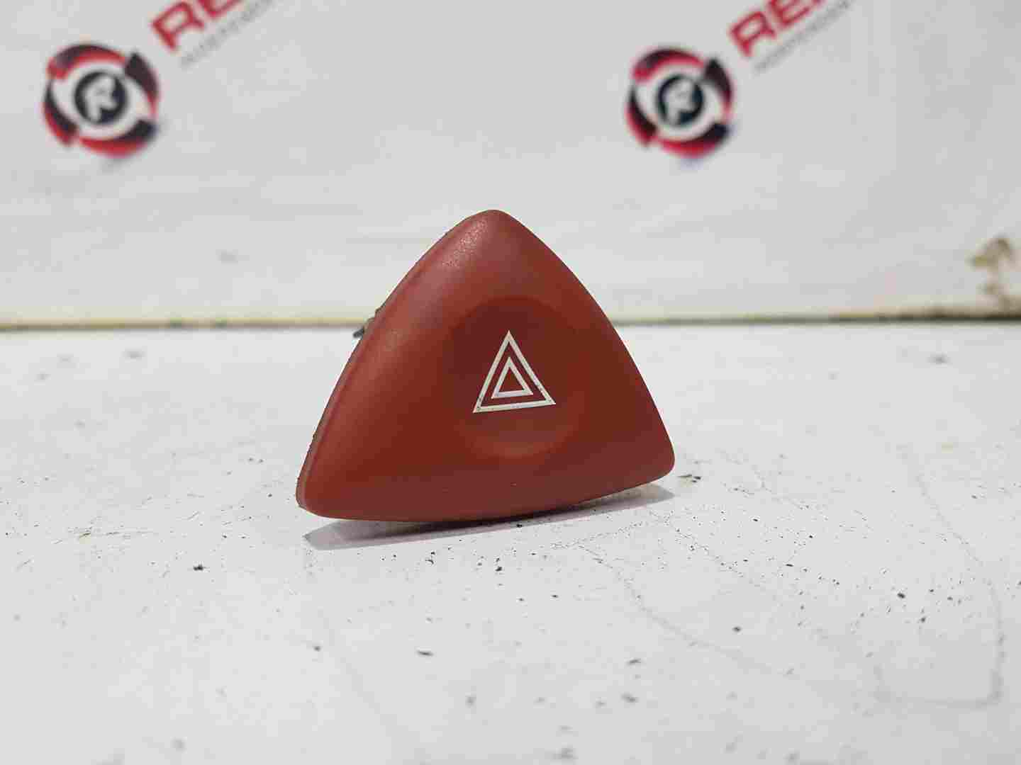 Thumb 4 Renault Wind 2010-2013 Hazard Warning Switch 252905617R