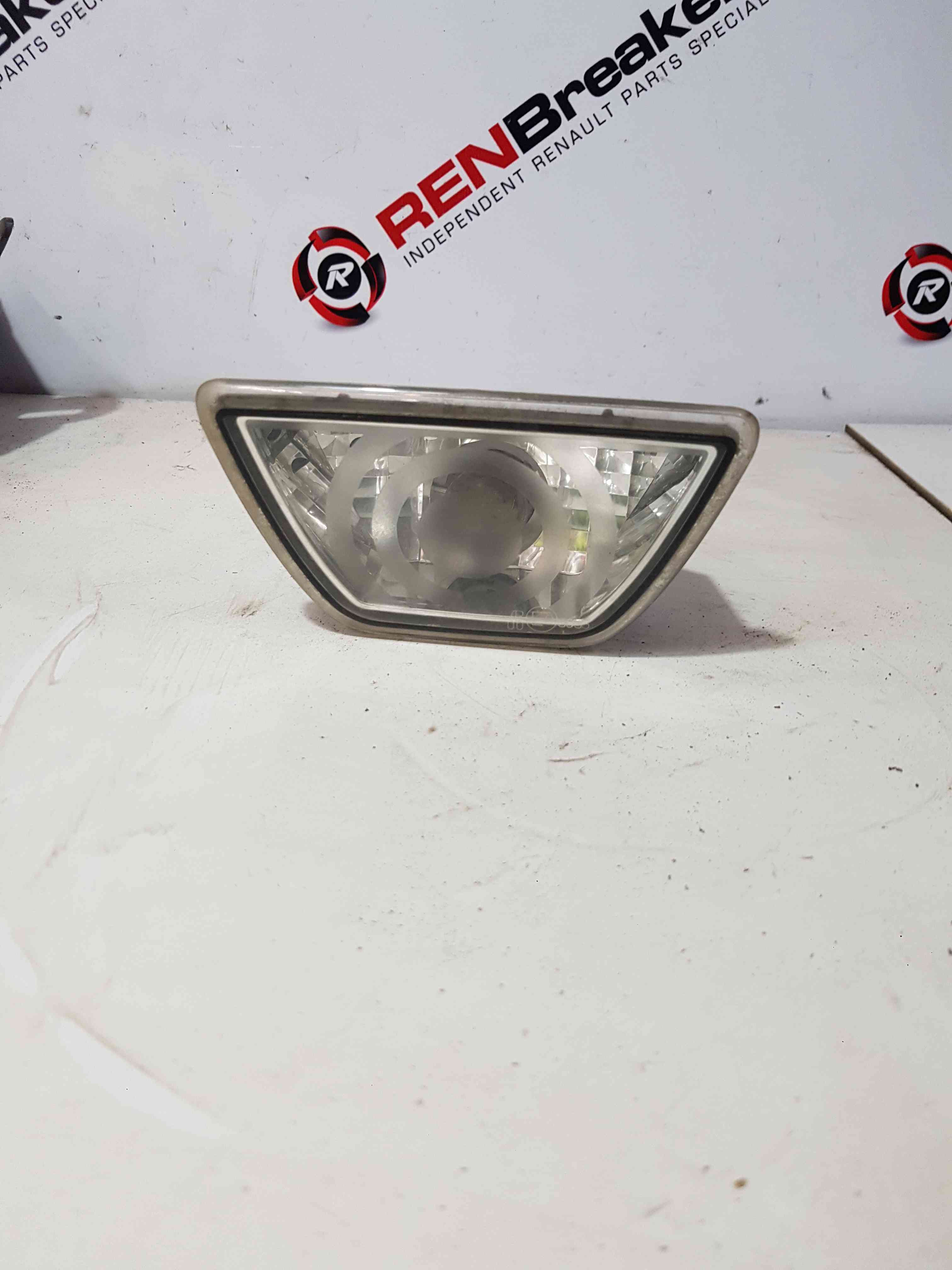 Thumb 3 Renault Wind 2010-2013 Rear Reversing Light 265400001R