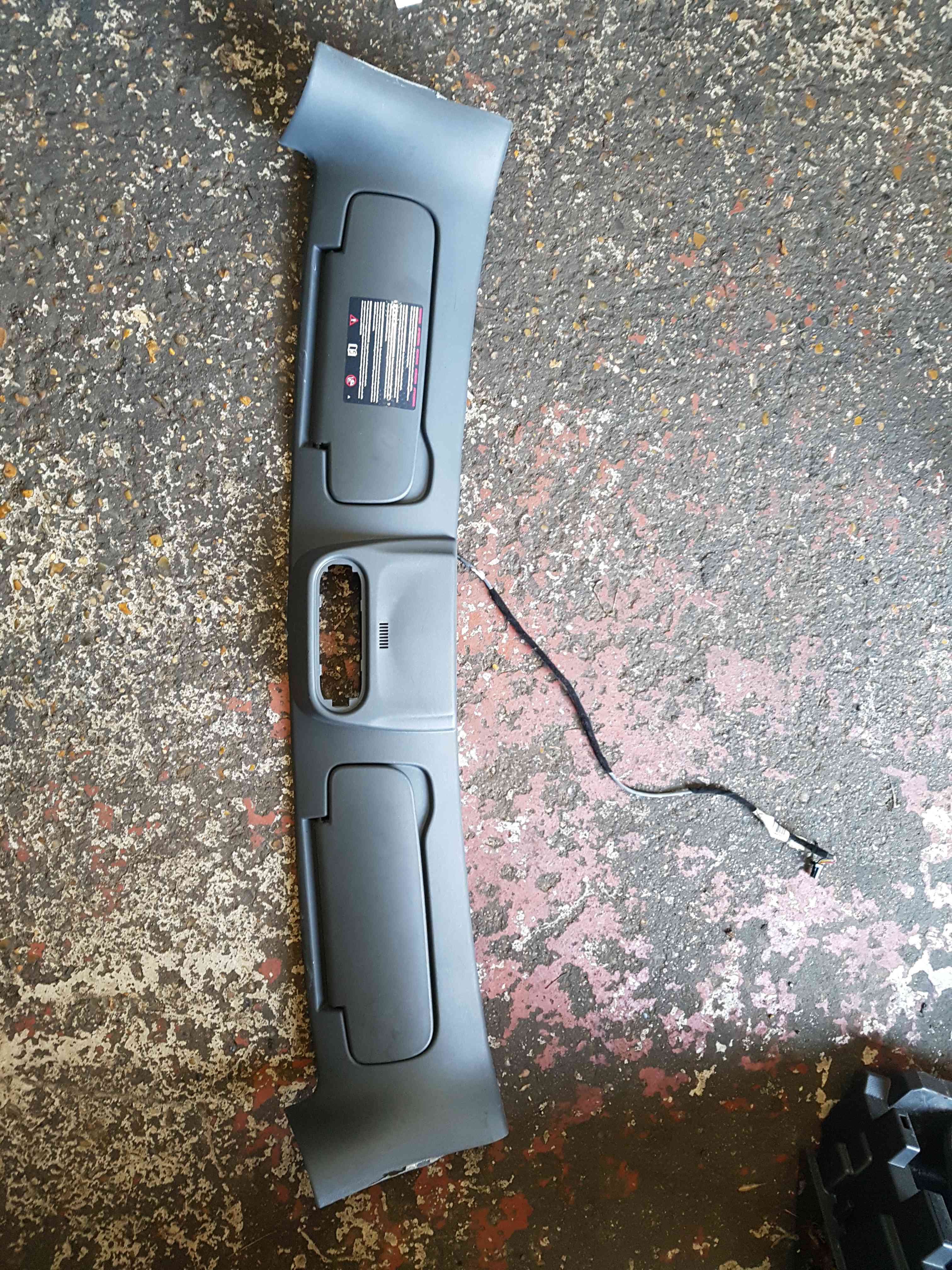 Thumb 2 Renault Wind 2010-2013 SUN Visor Shades Panel 739750003R