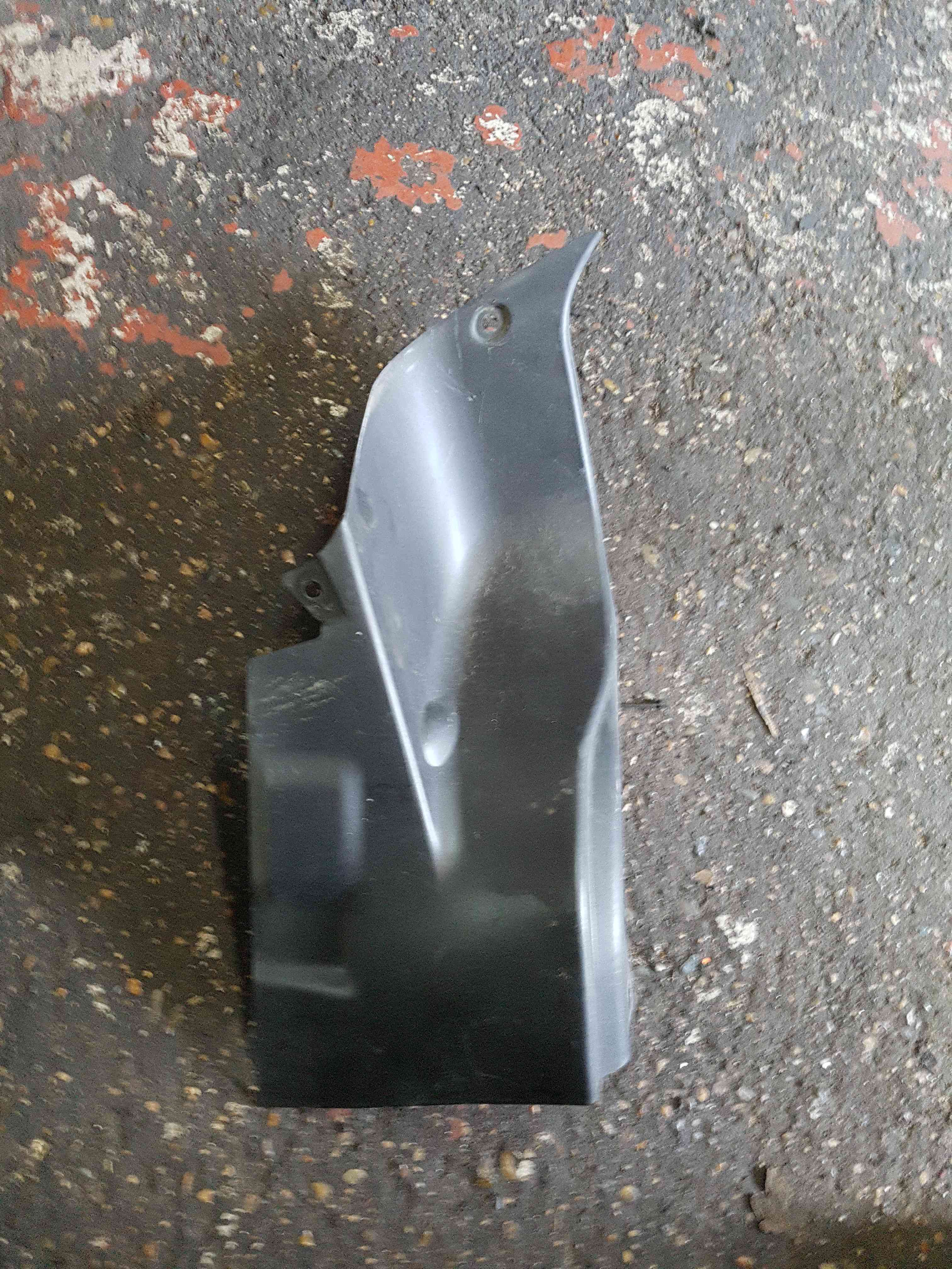 Thumb 2 Renault Wind MK1 2010-2013 848632361 NSR Near Side Cover CAP Tailgate Left 