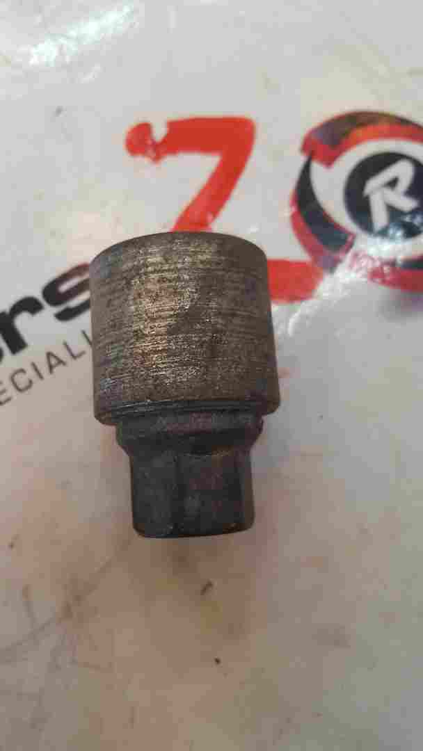 Thumb 5 Renault Z Locking Wheel NUT Security Bolt Removal KEY Code 160 Z 2000-2022