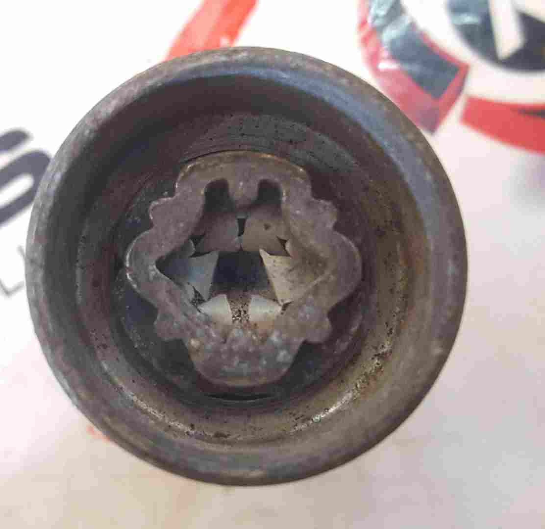 Renault Z Locking Wheel NUT Security Bolt Removal KEY Code 160 Z 2000-2022