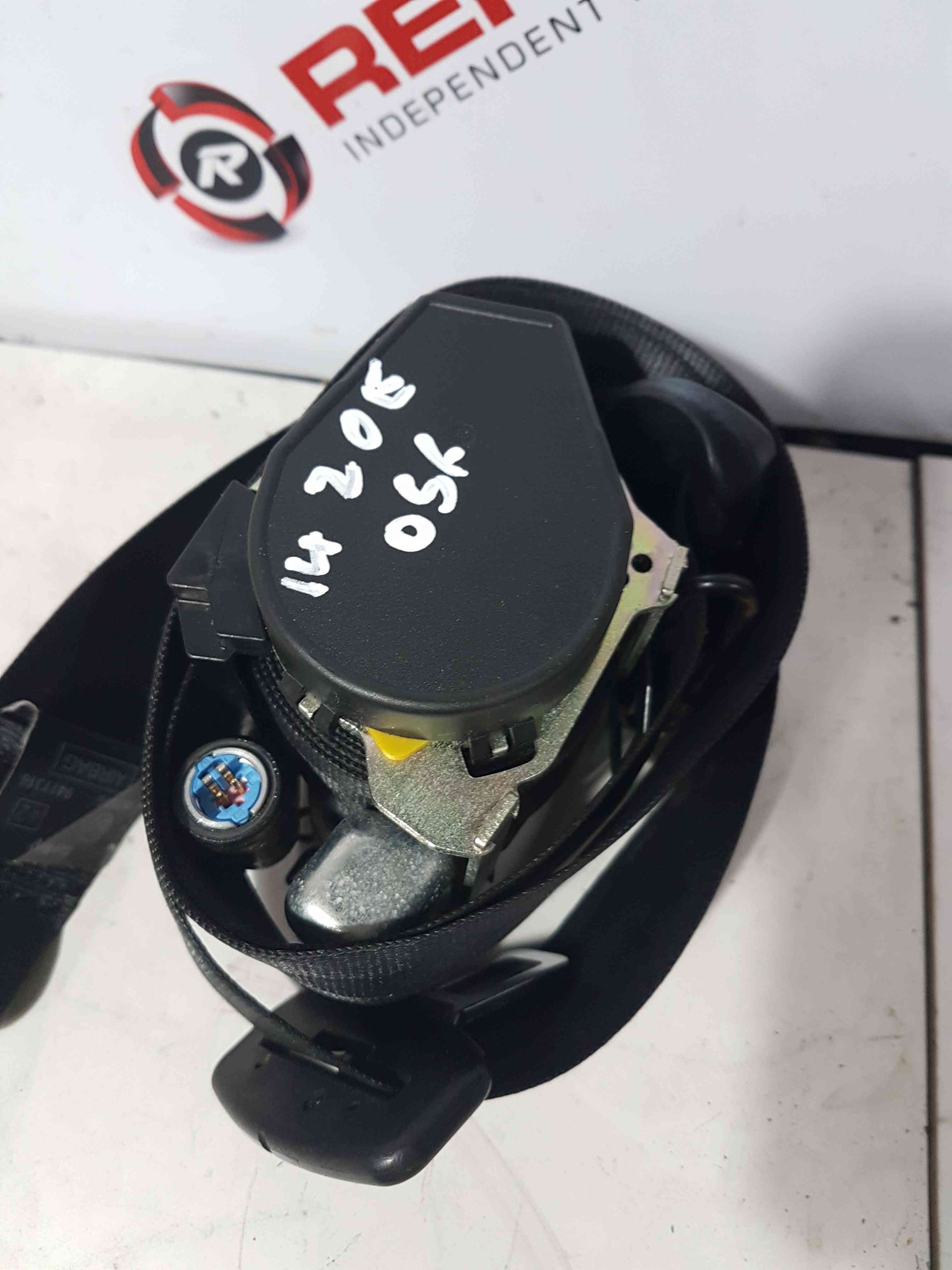 Thumb 4 Renault ZOE 2012-2015 Drivers OSF Front Seat Belt 868841701R