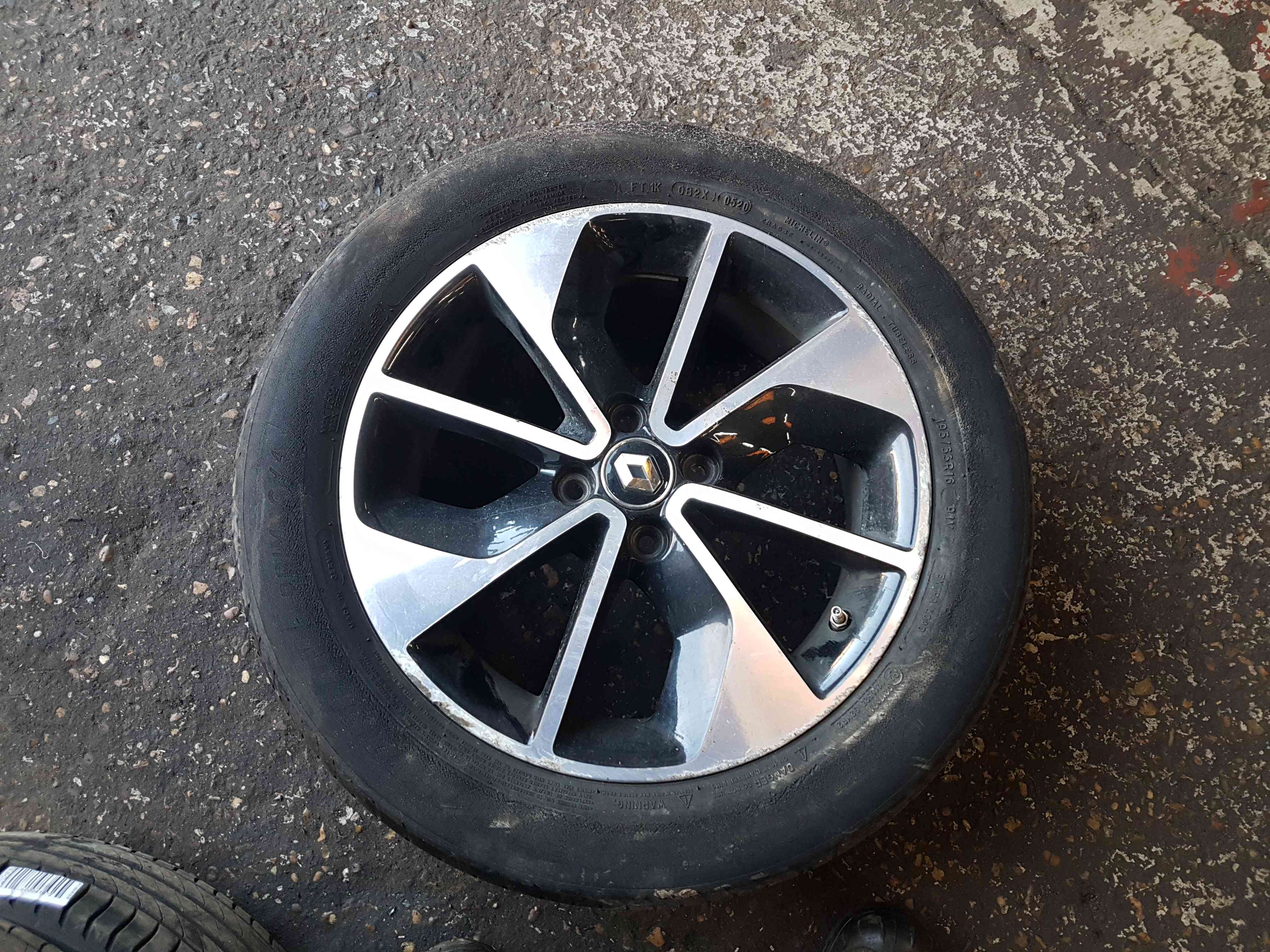 Renault ZOE 2012-2016 Alloy Wheel 16Inch 403009927r 3/5