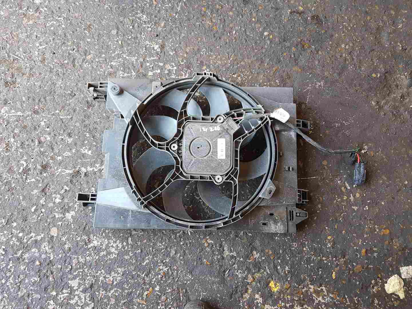 Thumb 6 Renault ZOE 2012-2016 Radiator FAN 214819480R