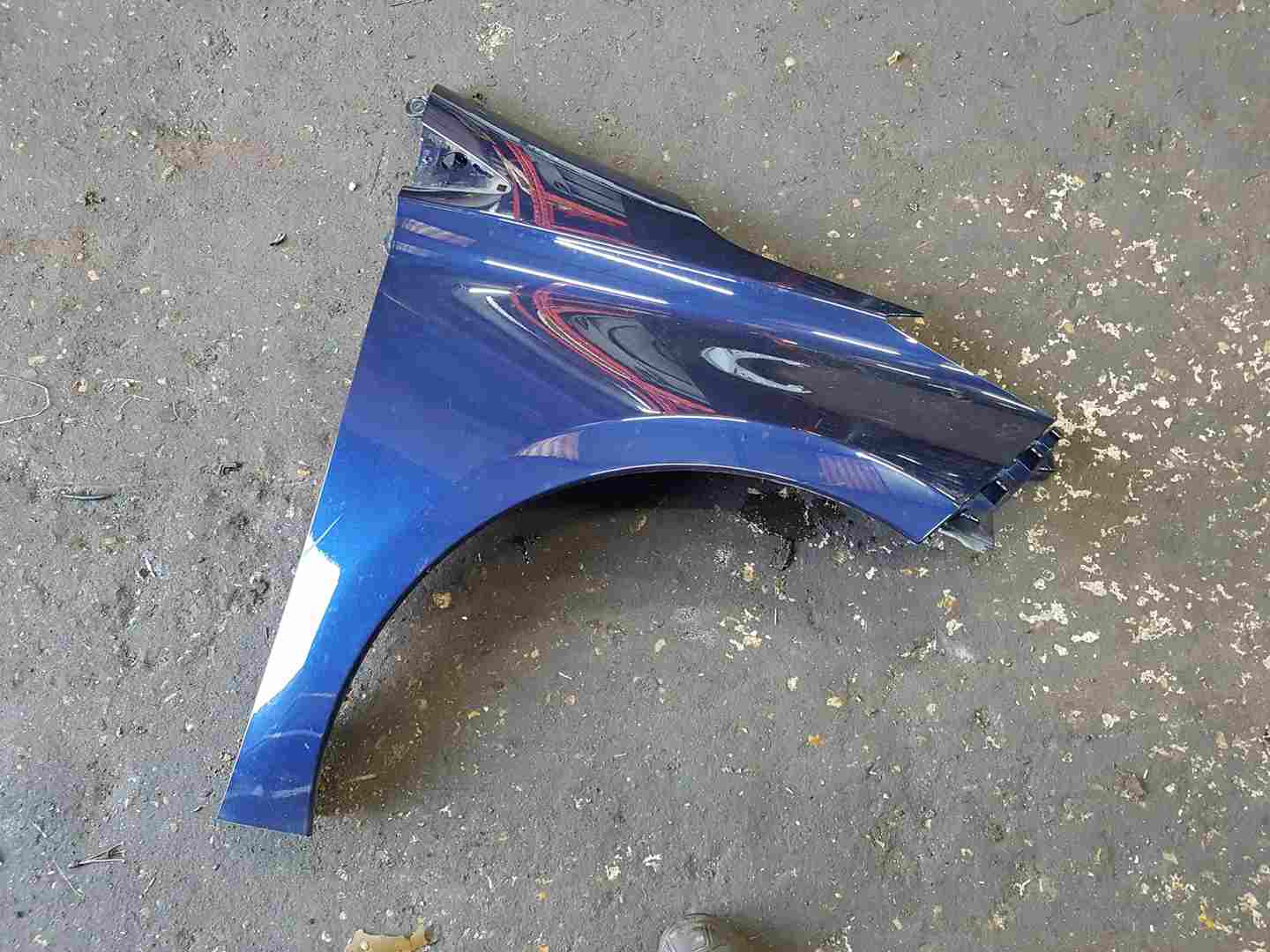 Thumb 2 Renault ZOE 2012-2018 Drivers Os Wing Blue TERRE