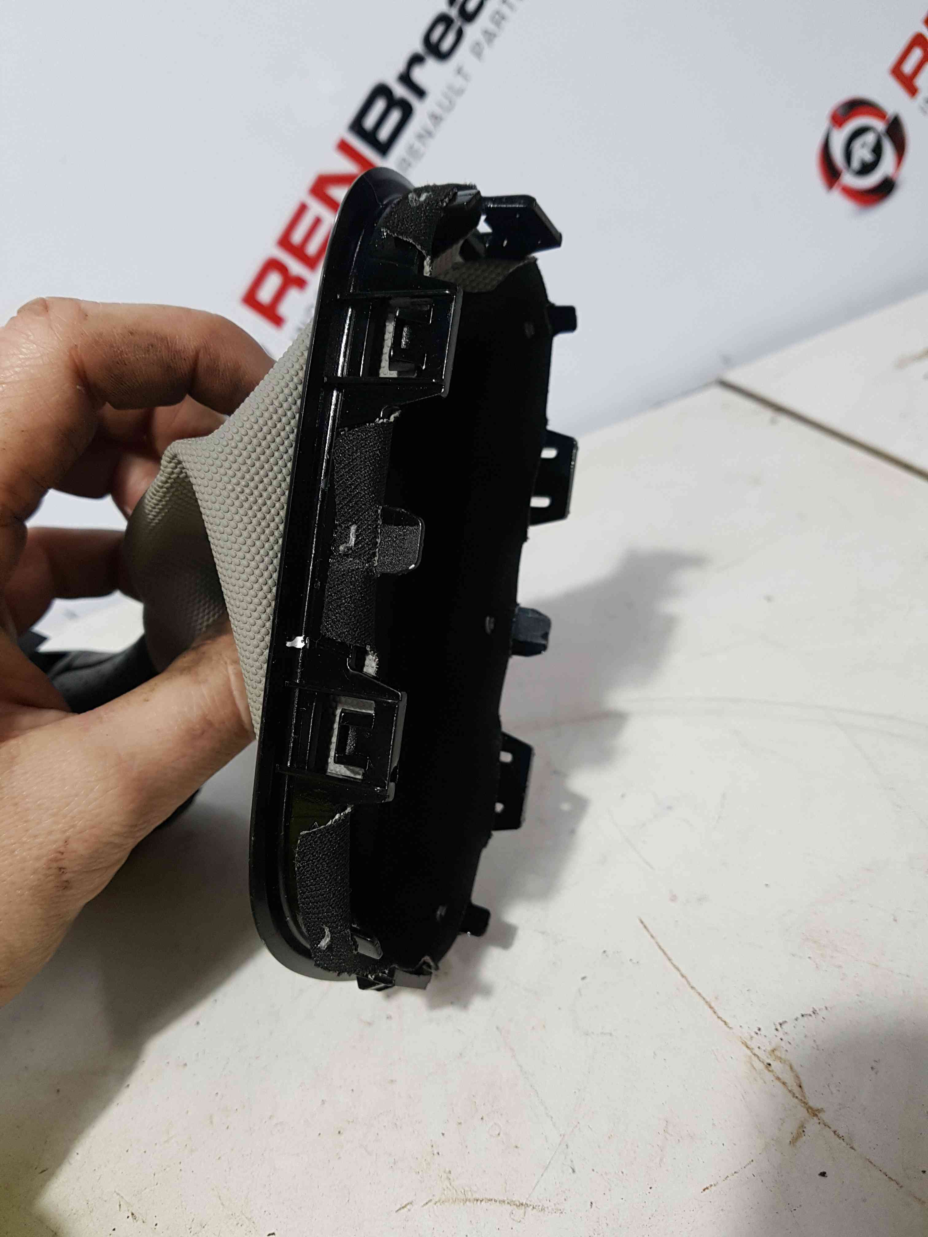 Thumb 7 Renault ZOE 2012-2018 Gearstick Ze Knob Gaitor Cover