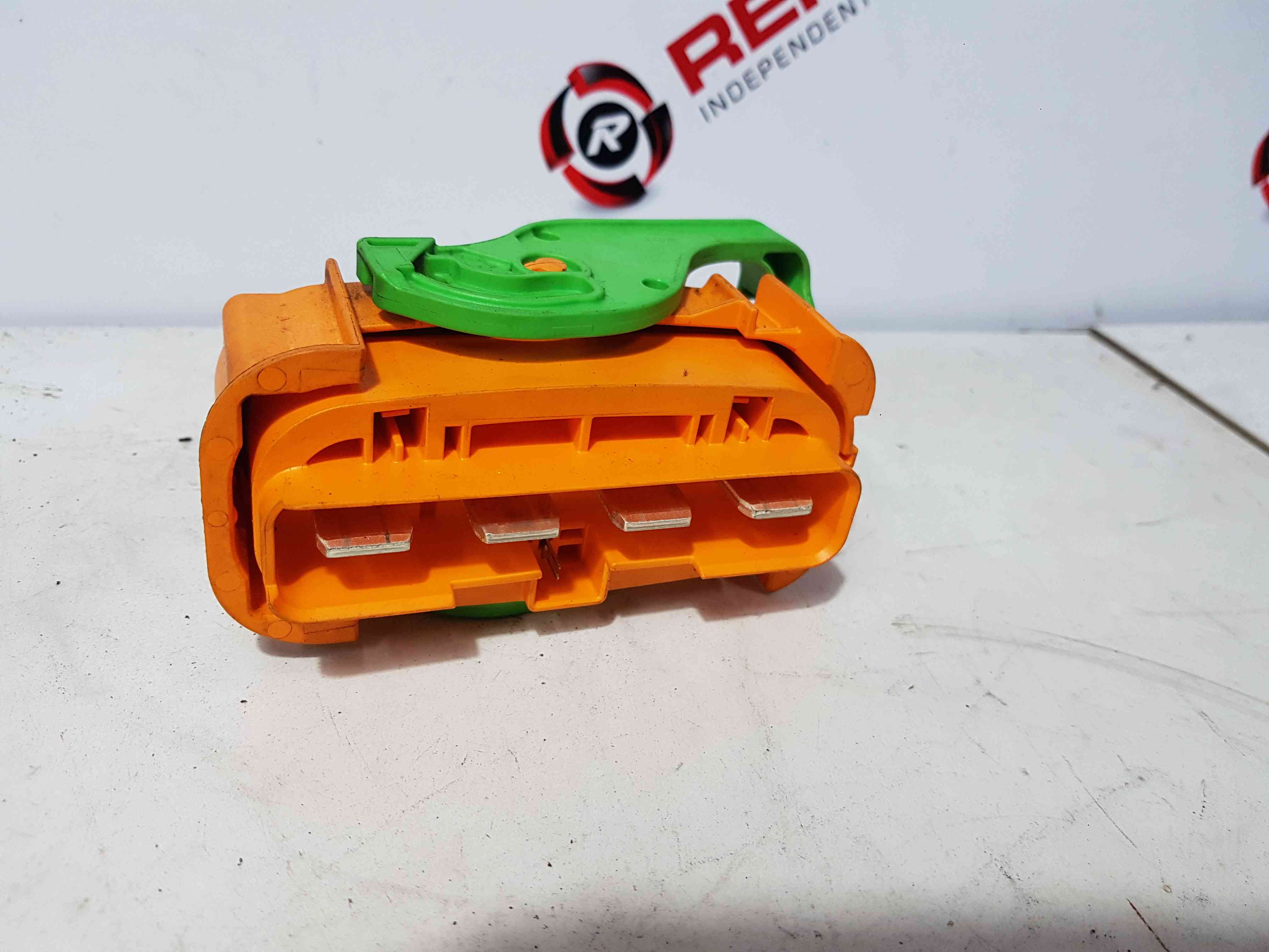 Thumb 4 Renault ZOE 2012-2019 Battery Fuse Connector 993B10952r