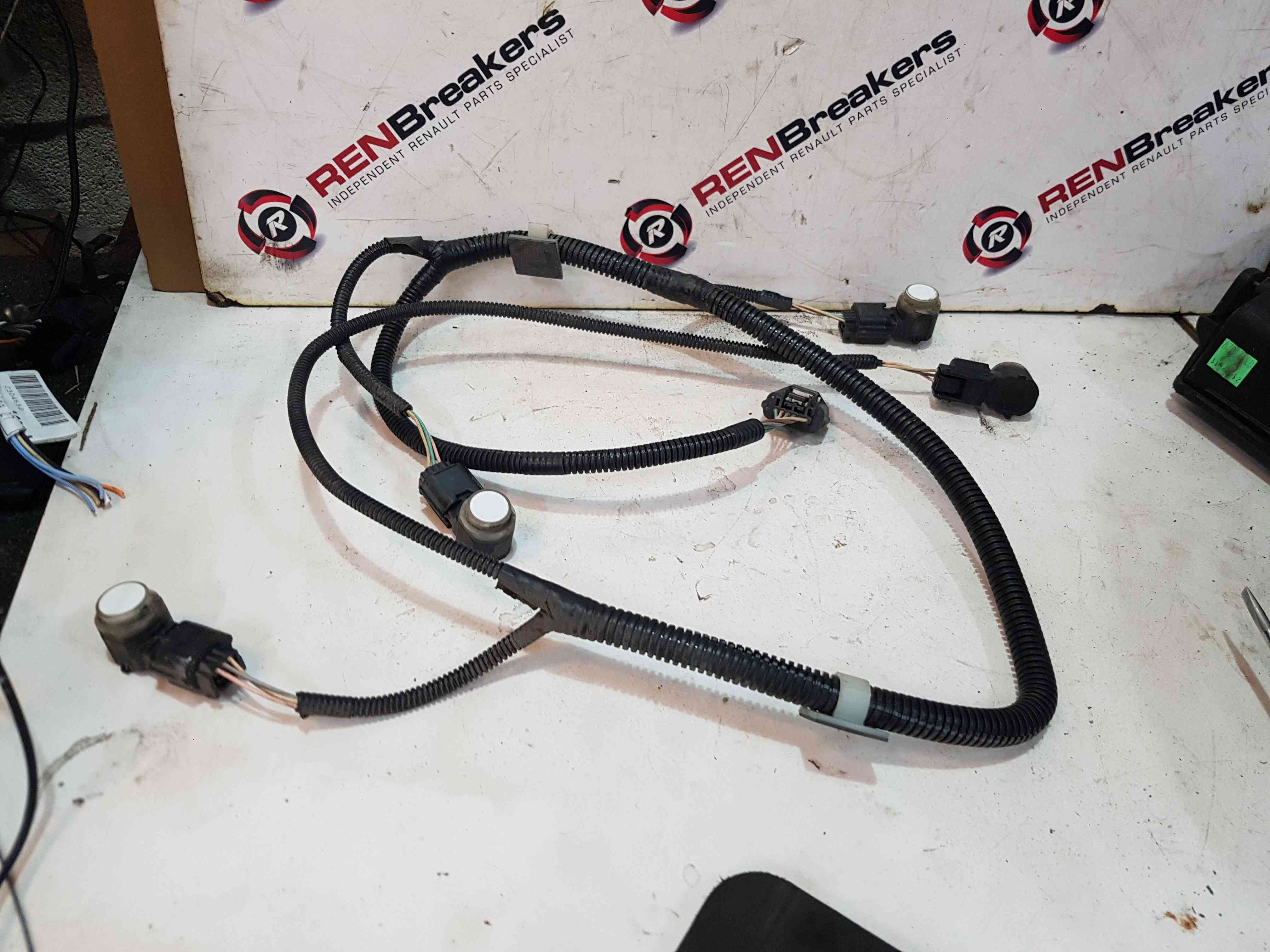 Renault ZOE 2012-2019 Rear Bumper Parking Sensors X4 SET 240151129R