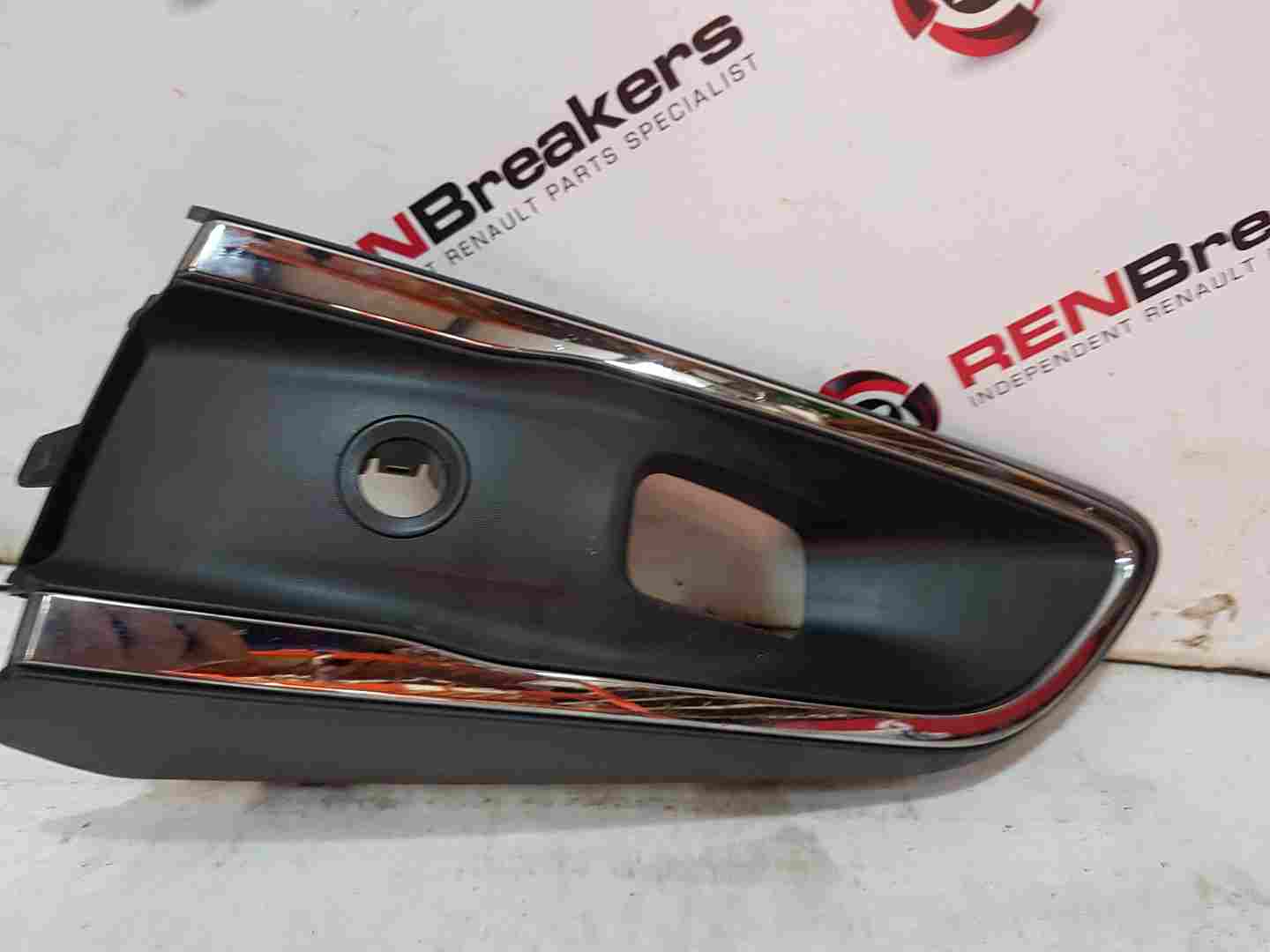 Thumb 5 Renault ZOE 2019-2024 Driver OSF Front Bumper FOG Light Surround Trim 261A28224R