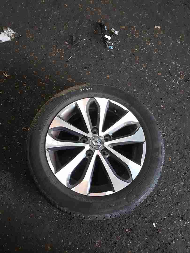 Thumb 2 Renault ZOE MK2 2019-2024  Alloy Wheel + Tyre 195 55 16 6Mm Tread 5/5 403005287R