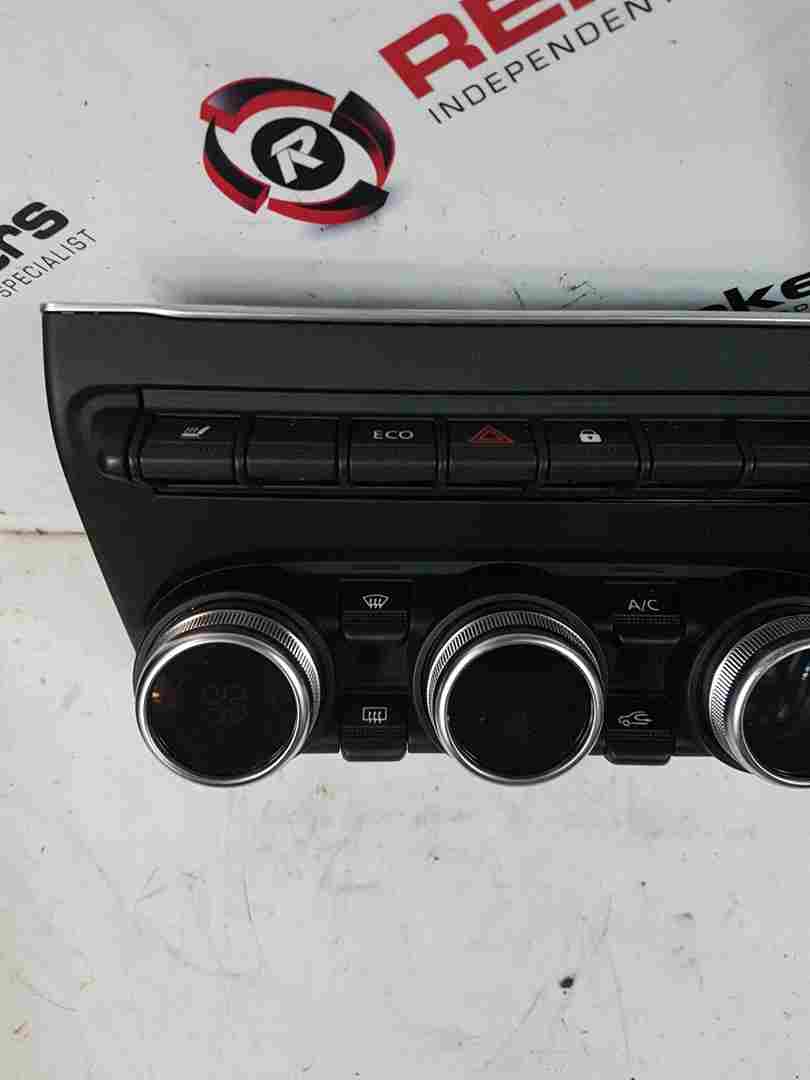 Thumb 3 Renault ZOE MK2 2019-2024 Heater Controls Climate Heated Seat Switches Panel