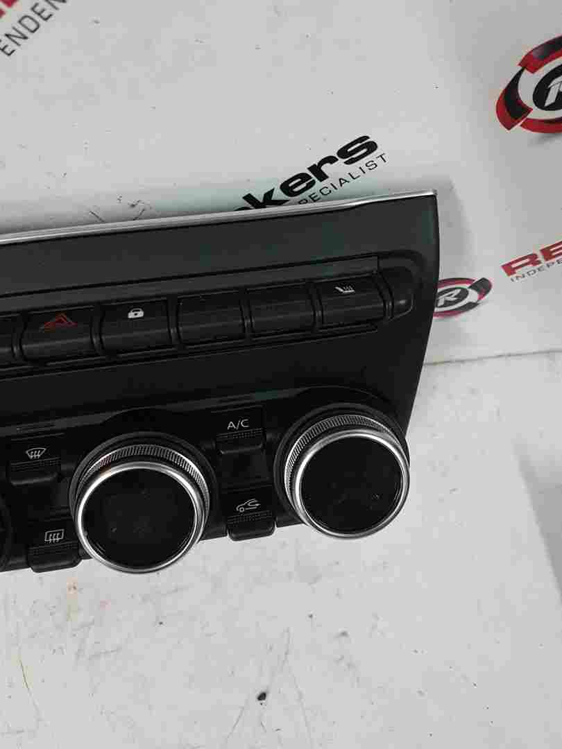 Thumb 4 Renault ZOE MK2 2019-2024 Heater Controls Climate Heated Seat Switches Panel