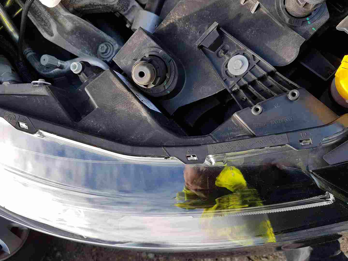 Thumb 5 Renault ZOE MK2 2019-2024 OSF Driver Front Head Light 260103811R